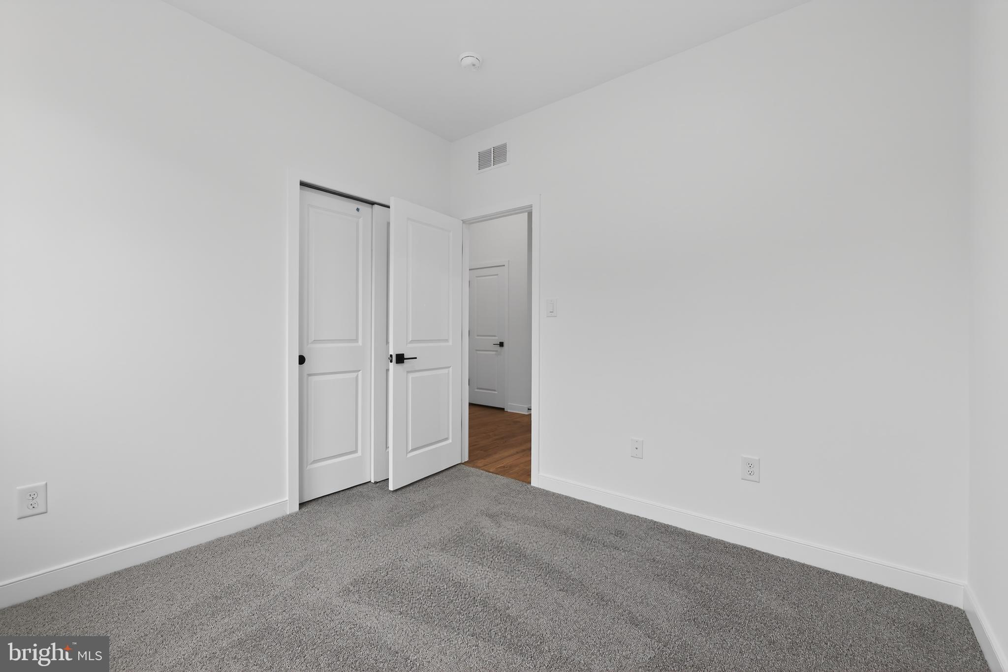 LIBERTY WEST - Residential