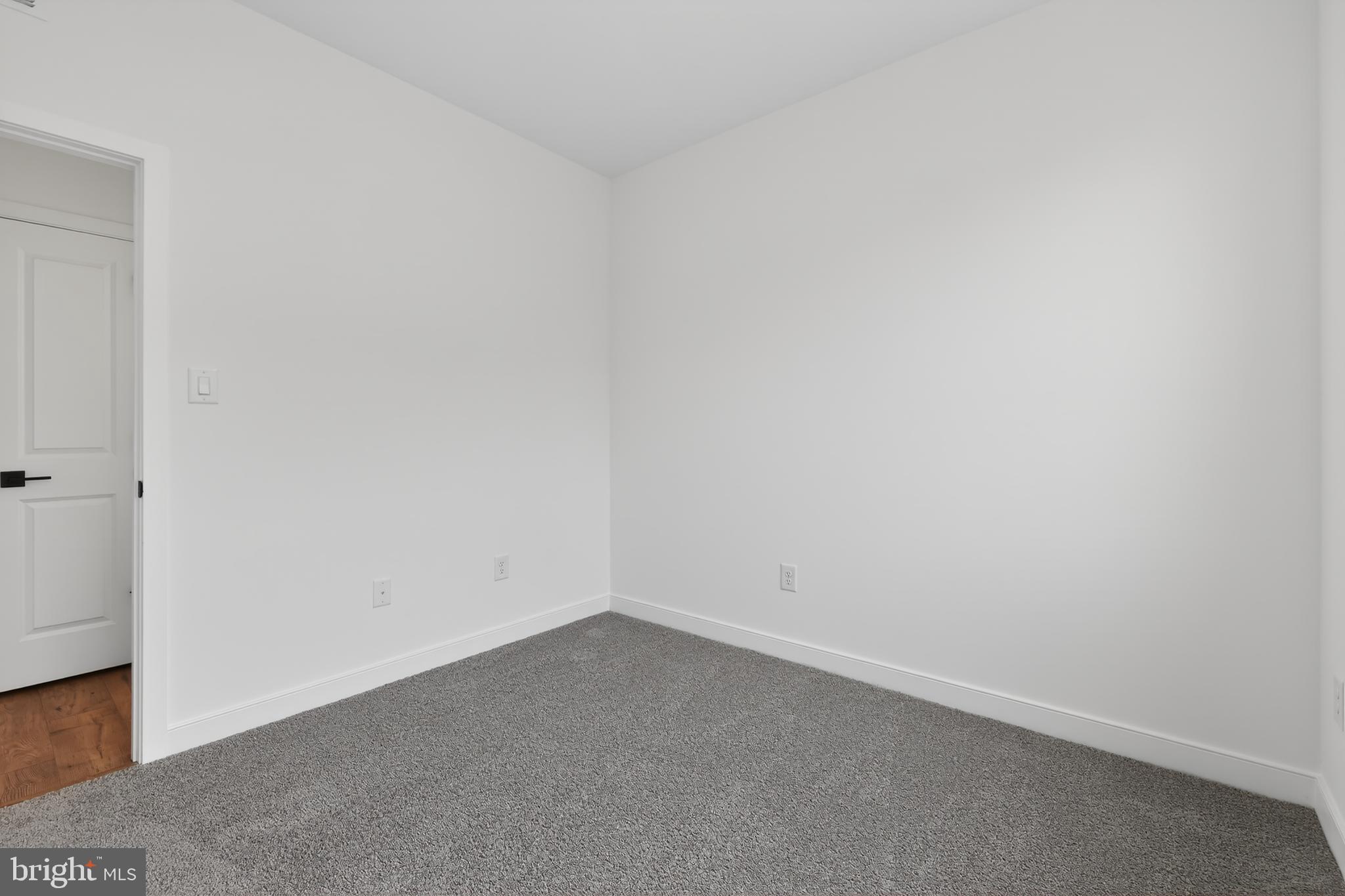 LIBERTY WEST - Residential