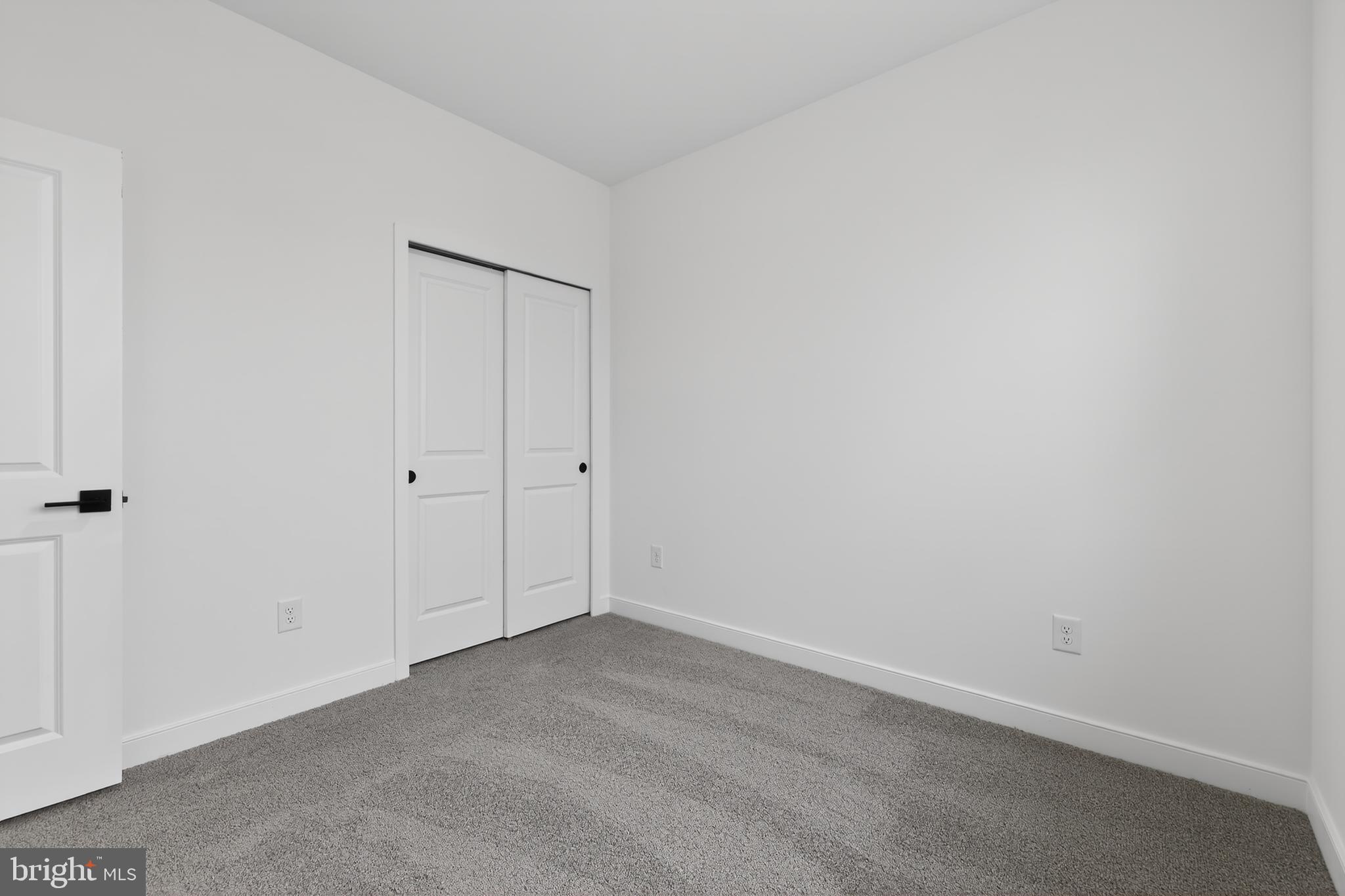 LIBERTY WEST - Residential