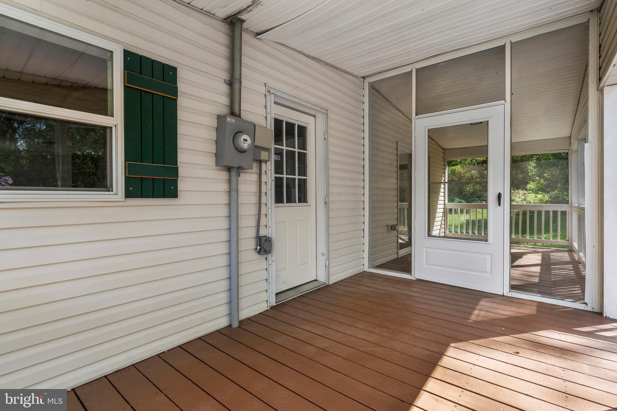 KEYES FERRY ACRES - Residential
