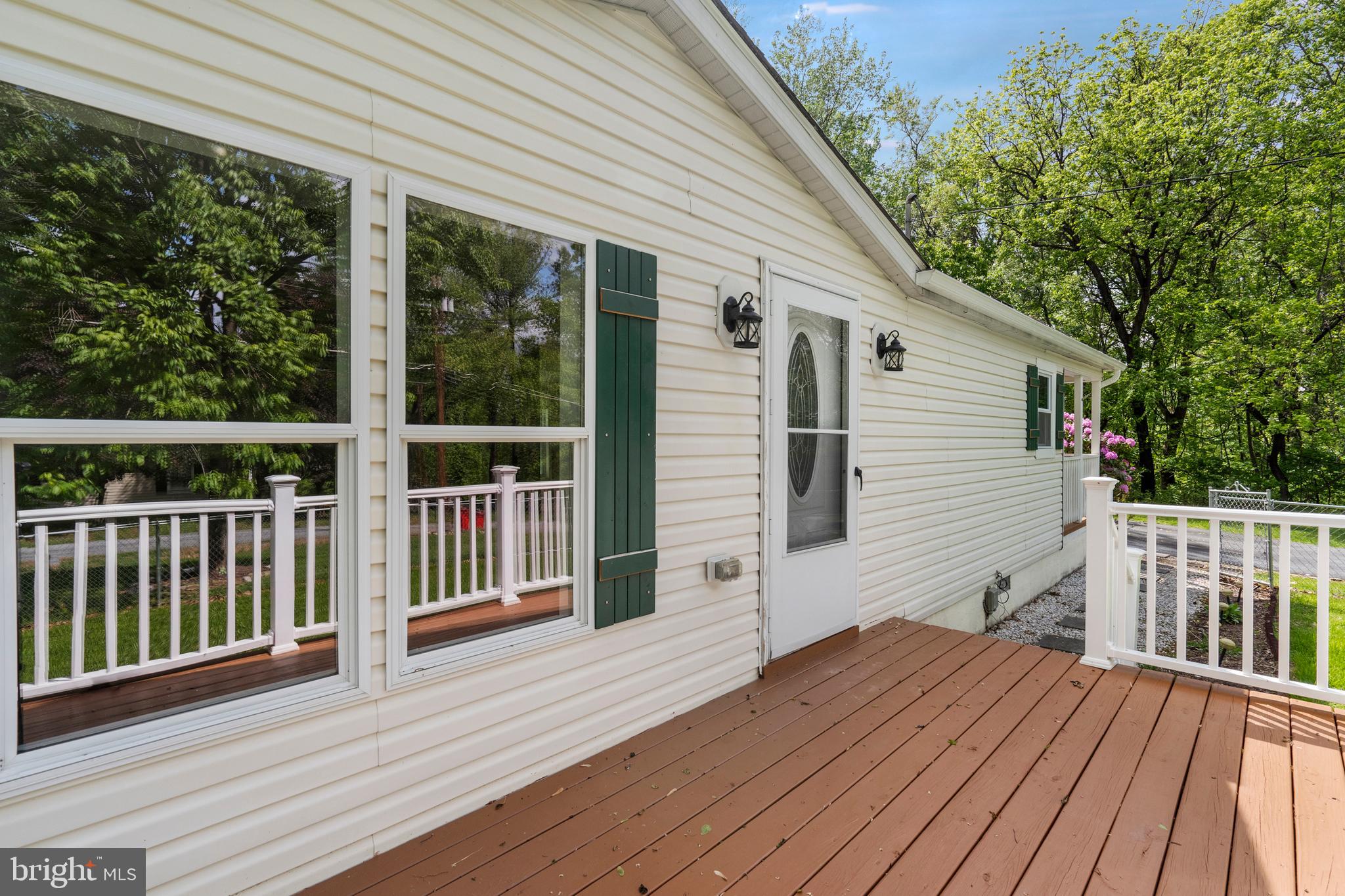 KEYES FERRY ACRES - Residential