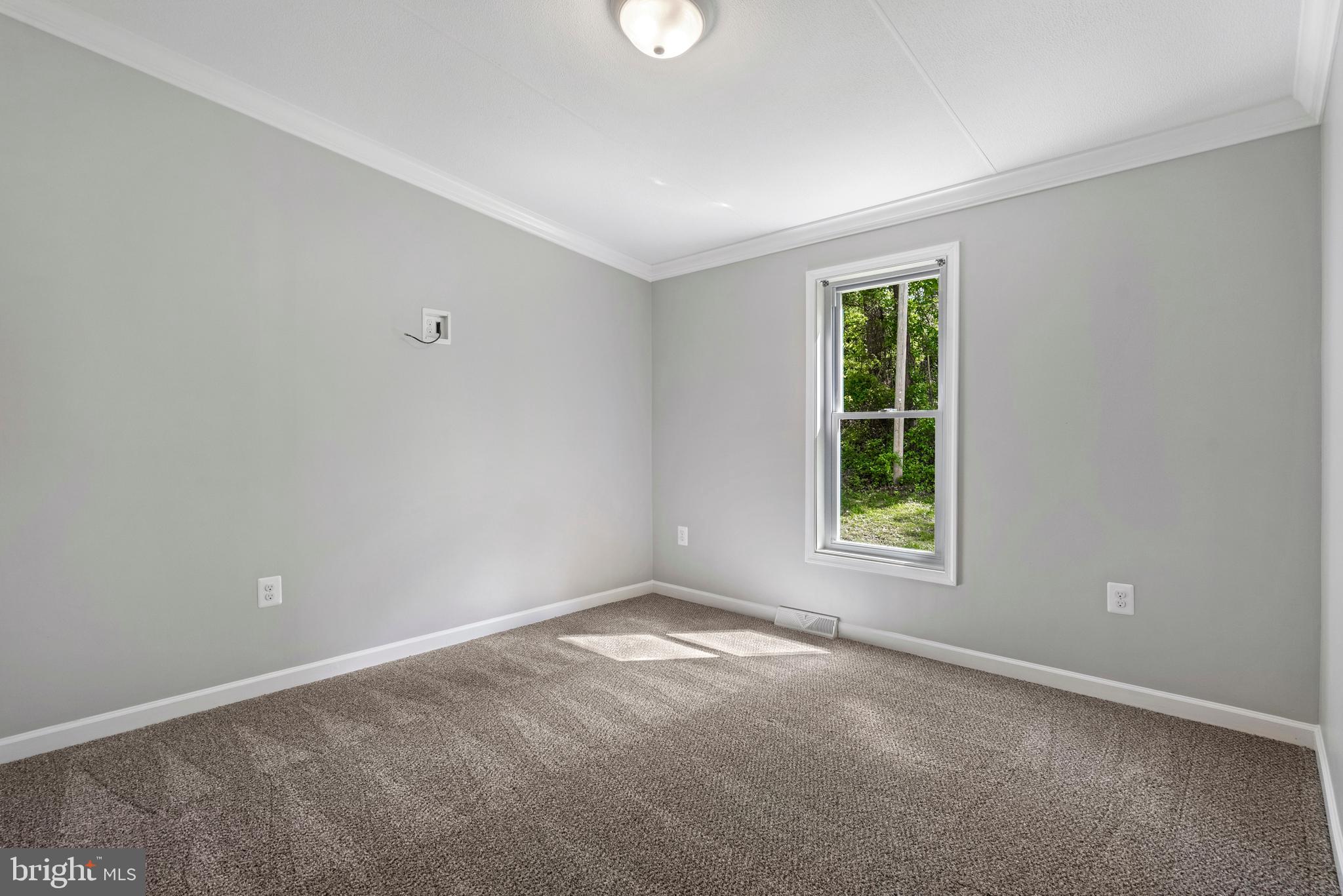 KEYES FERRY ACRES - Residential
