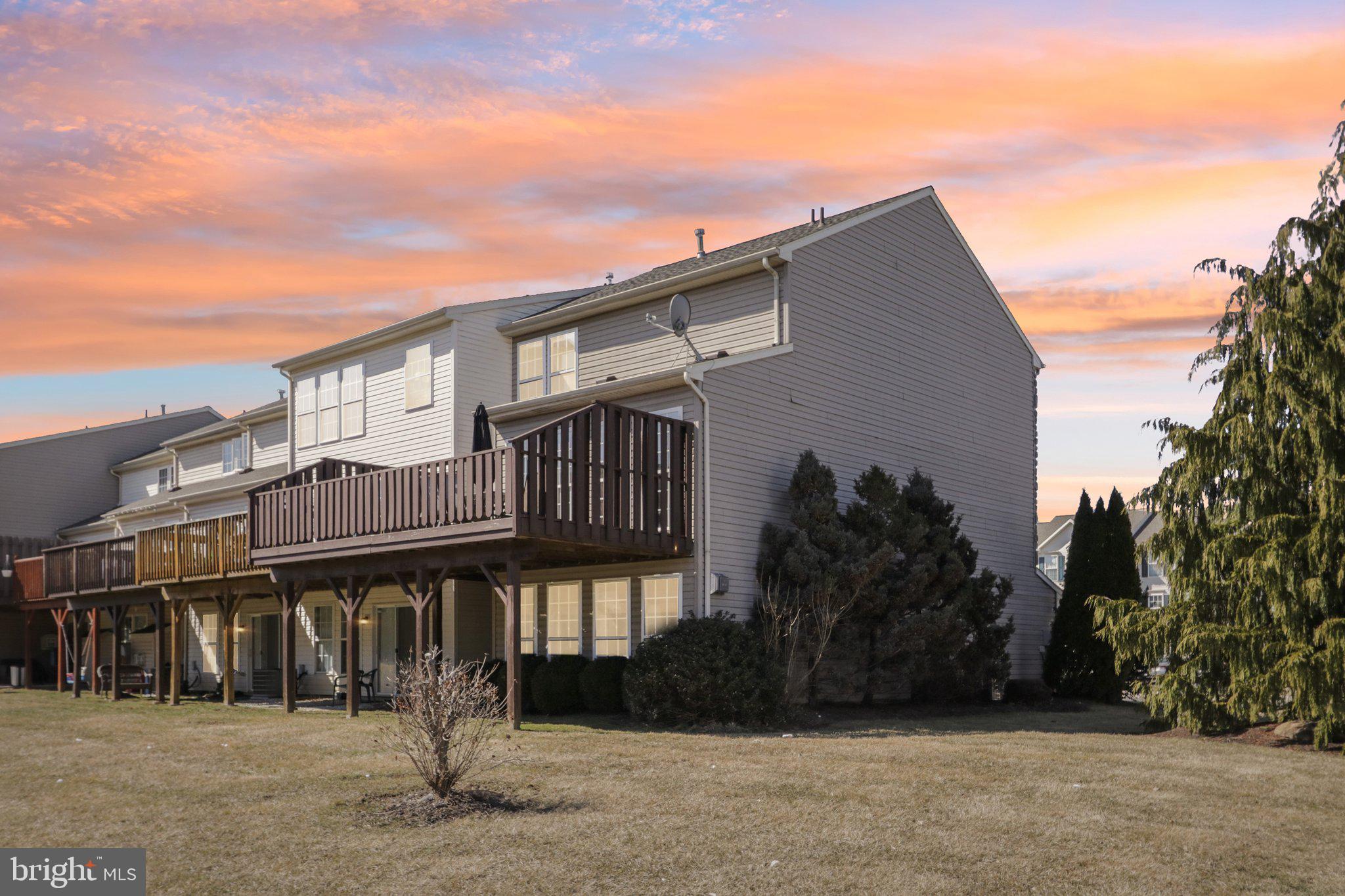 COUNTRYSIDE@U.SAUCON - Residential