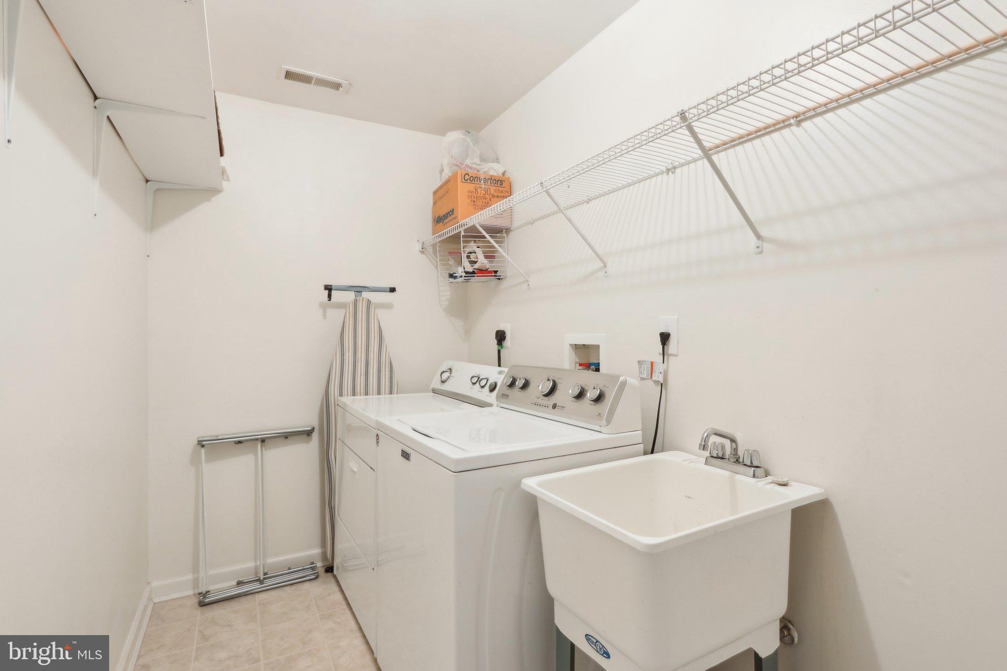 COUNTRYSIDE@U.SAUCON - Residential