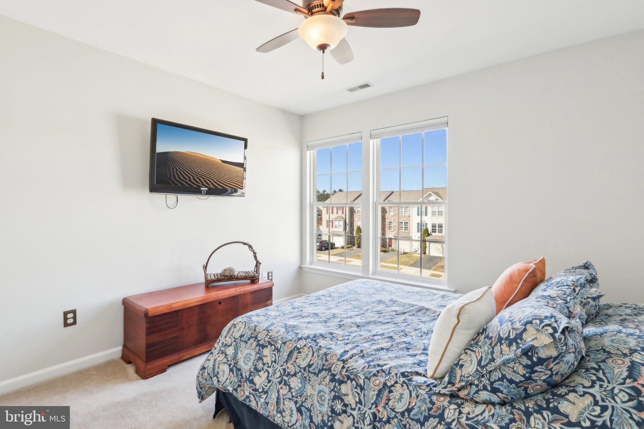 COUNTRYSIDE@U.SAUCON - Residential