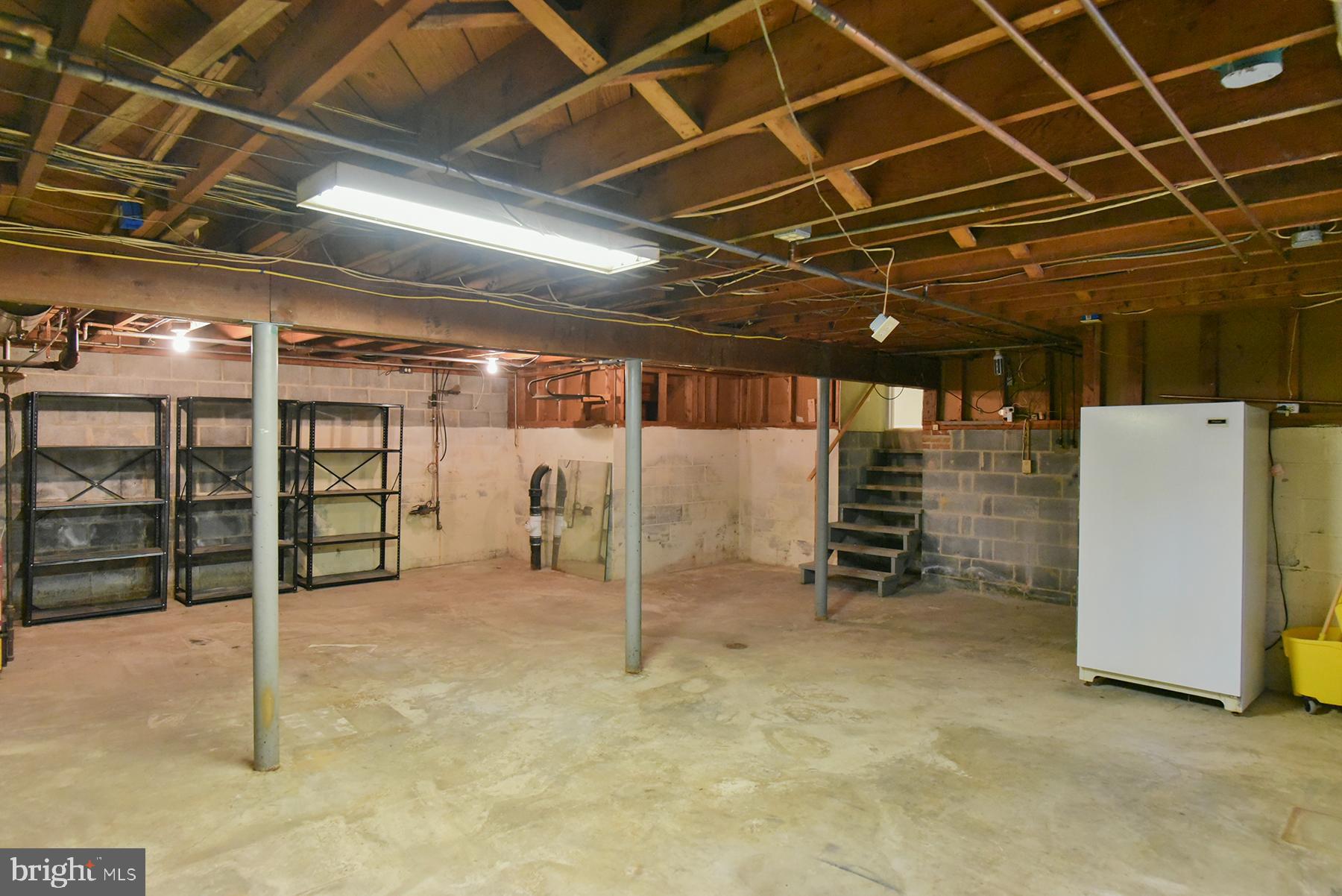 SPRING VALLEY - Residential