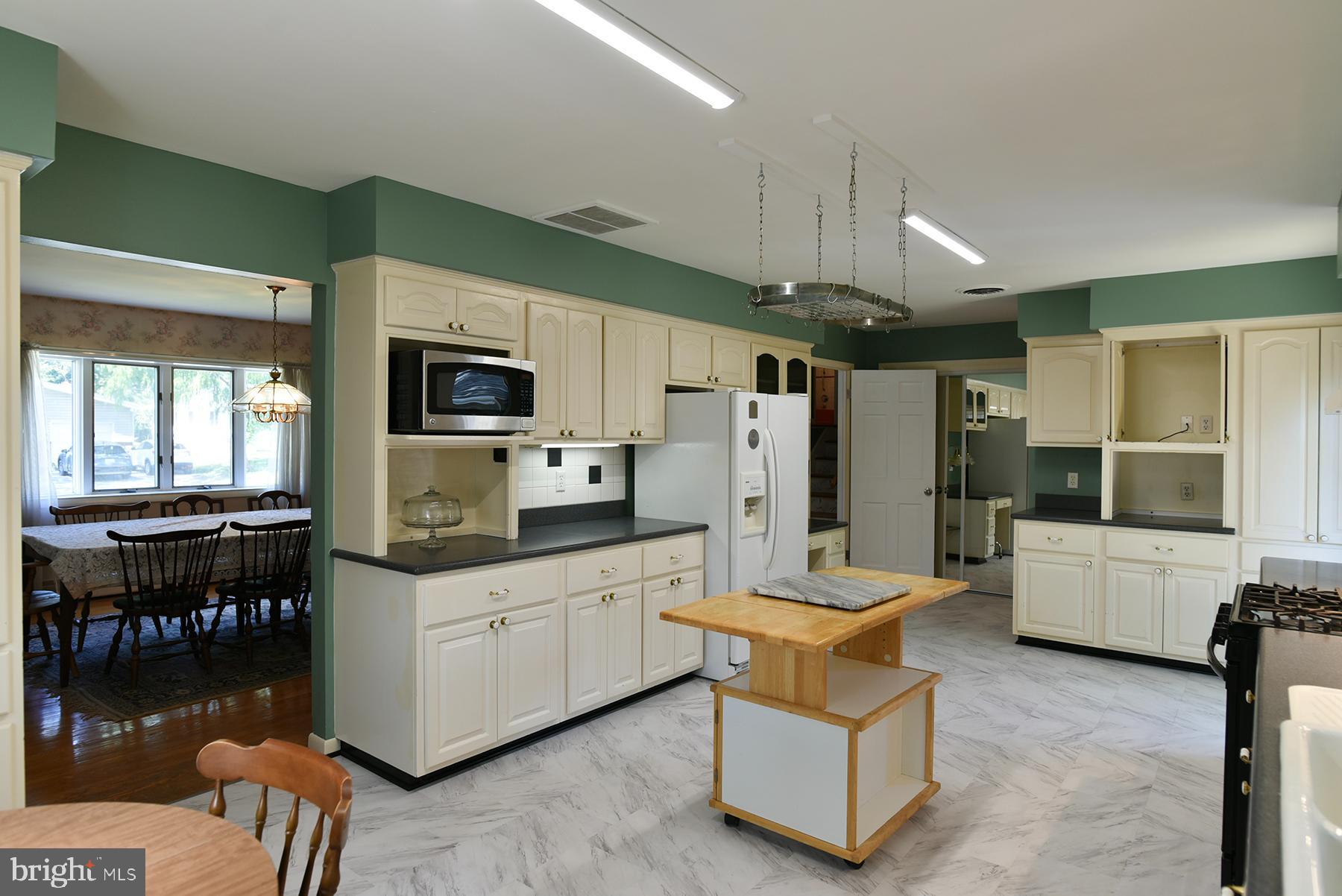 SPRING VALLEY - Residential