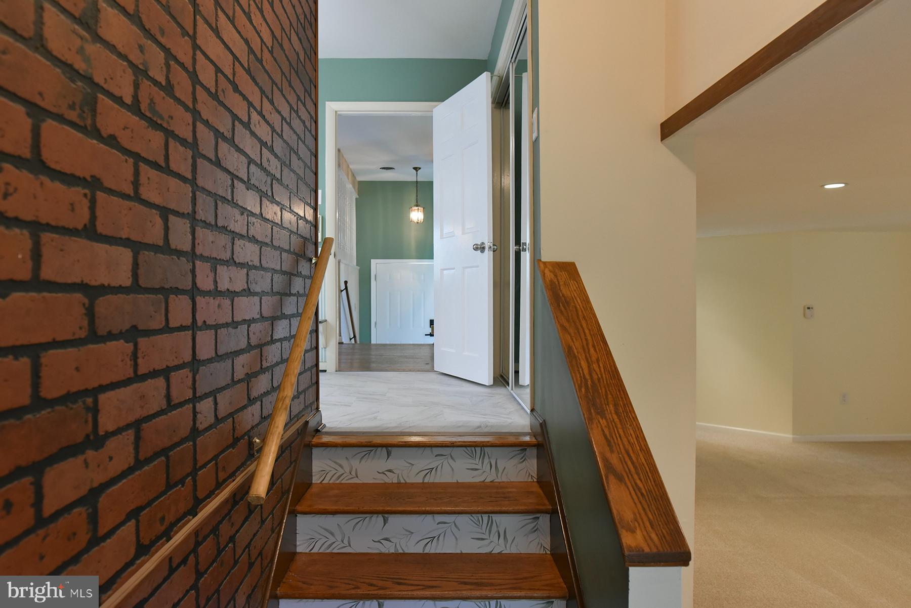 SPRING VALLEY - Residential