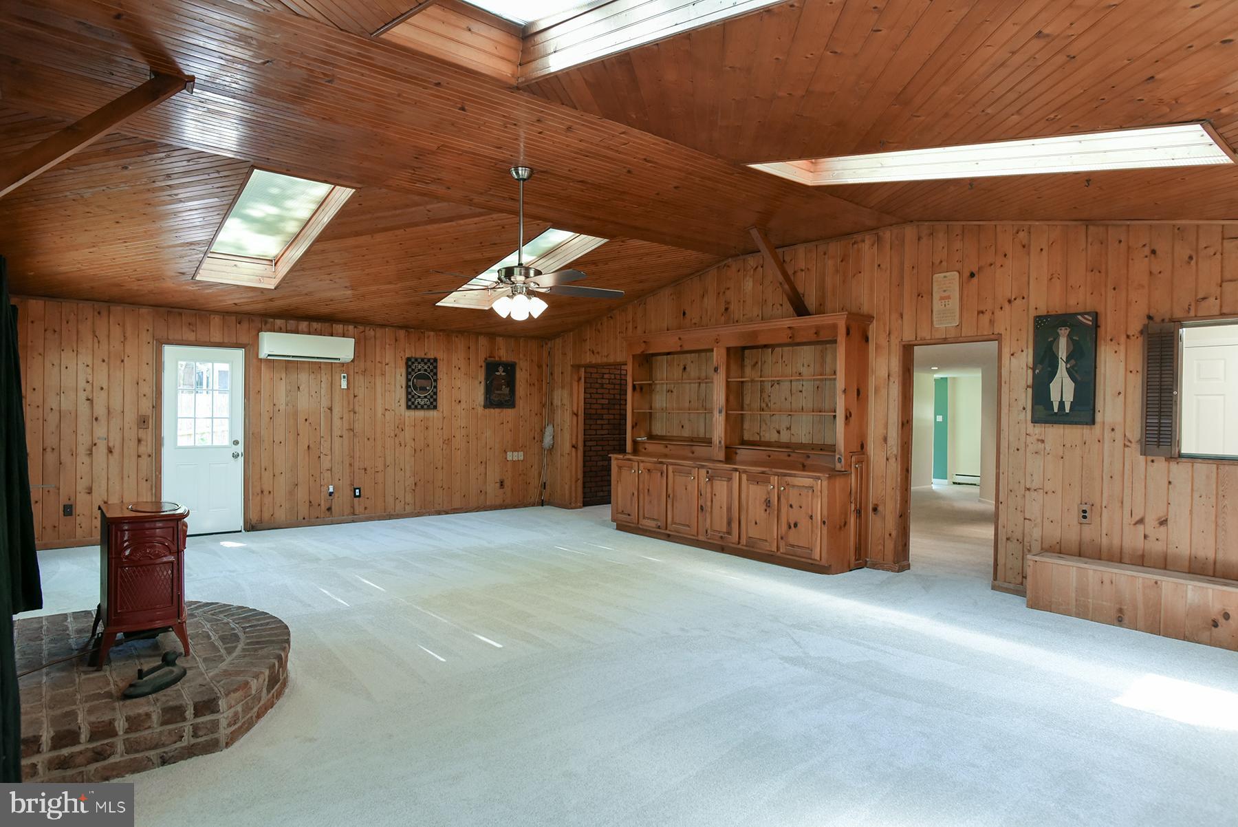 SPRING VALLEY - Residential