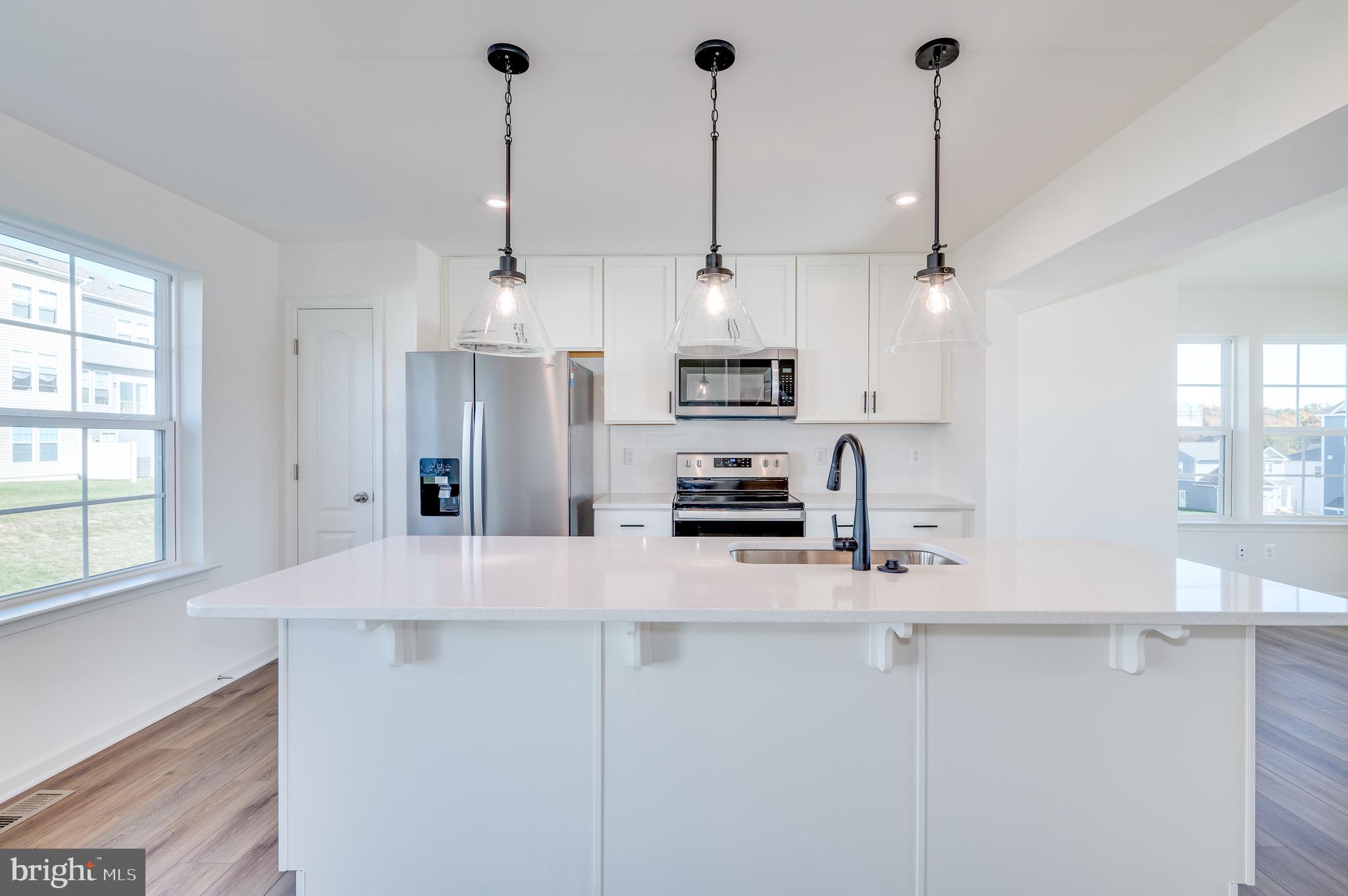 OVERLOOK AT RIVERSIDE TOWNHOMES - Residential Lease