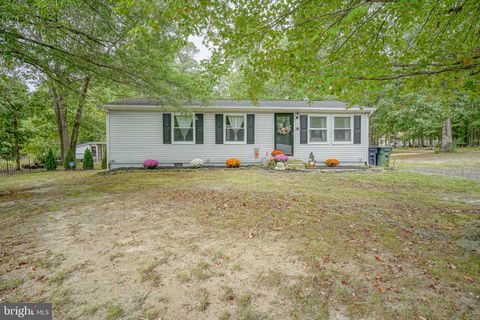 1607 VICTORY AVENUE WILLIAMSTOWN NJ 08094