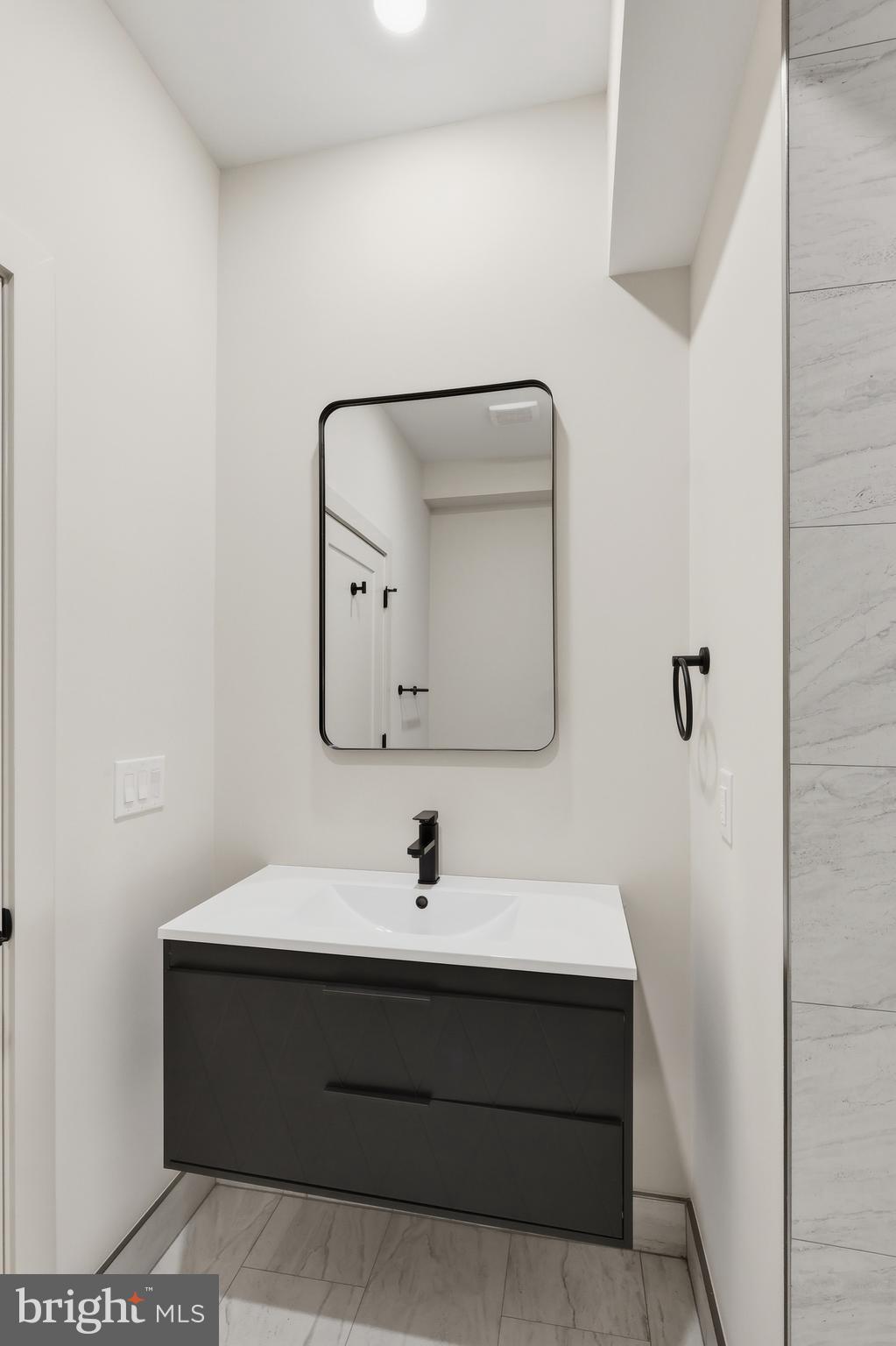 WEST PHILADELPHIA - Residential Income