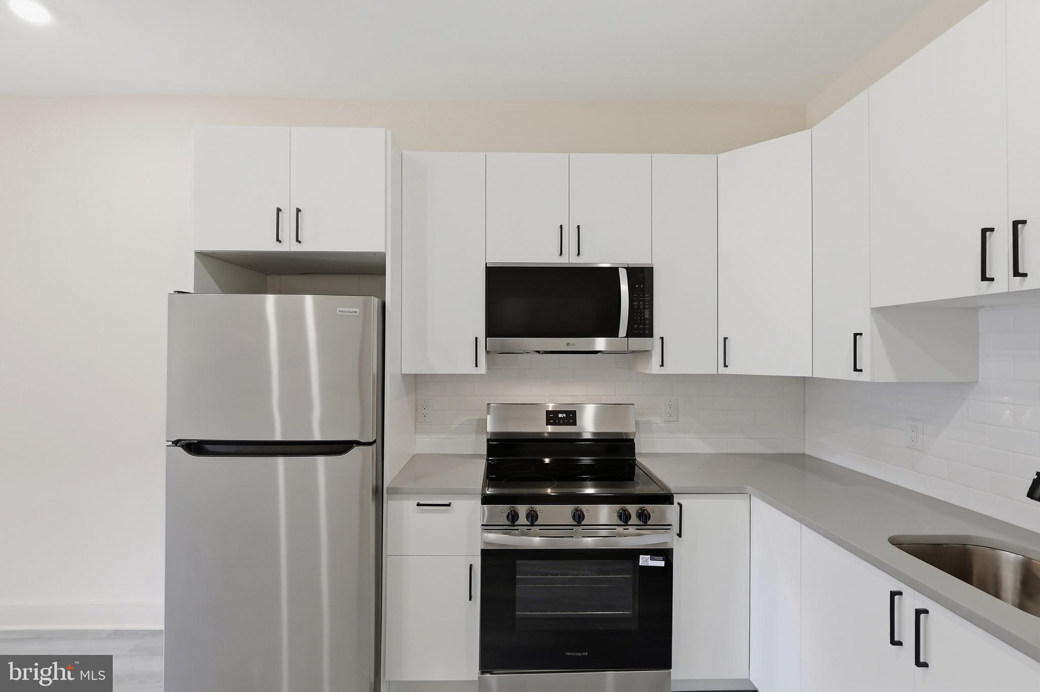 WEST PHILADELPHIA - Residential Income