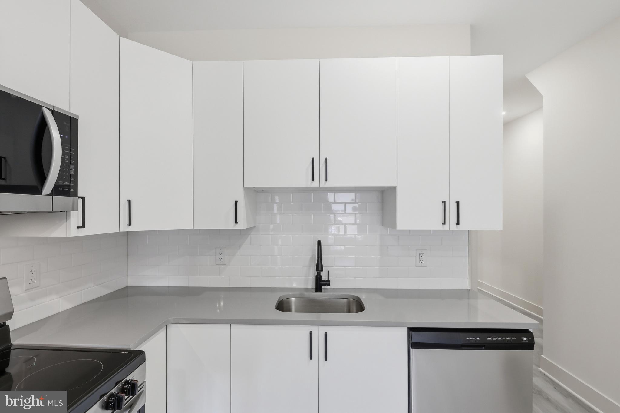 WEST PHILADELPHIA - Residential Income