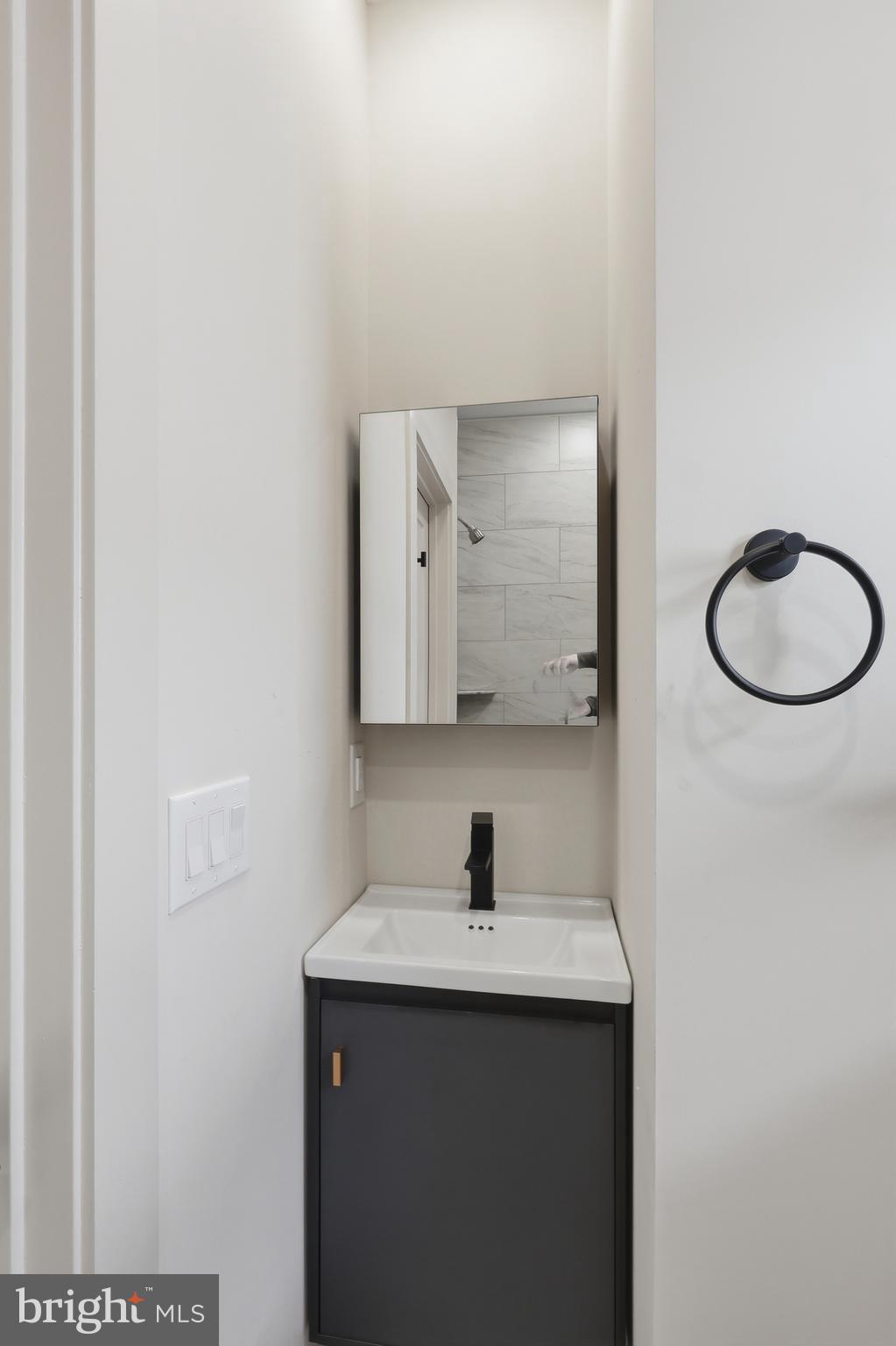 WEST PHILADELPHIA - Residential Income