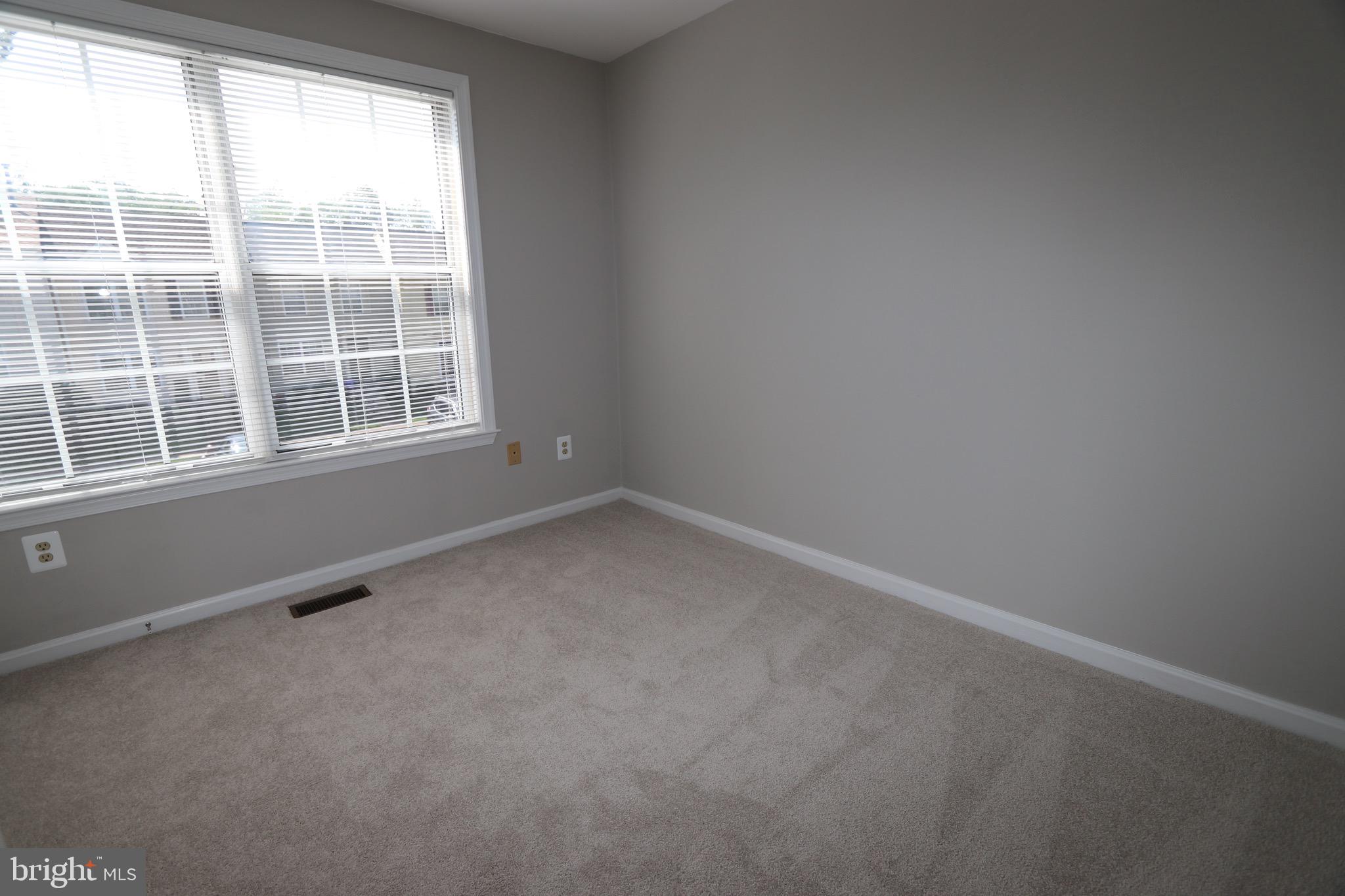 BRAXTON - Residential Lease