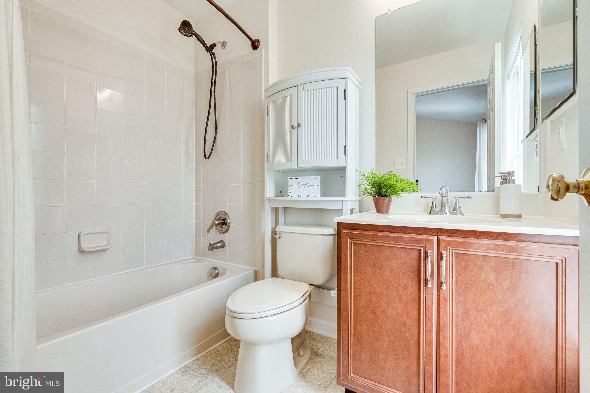 AMBERLEA AT SOUTH RIDING - Residential