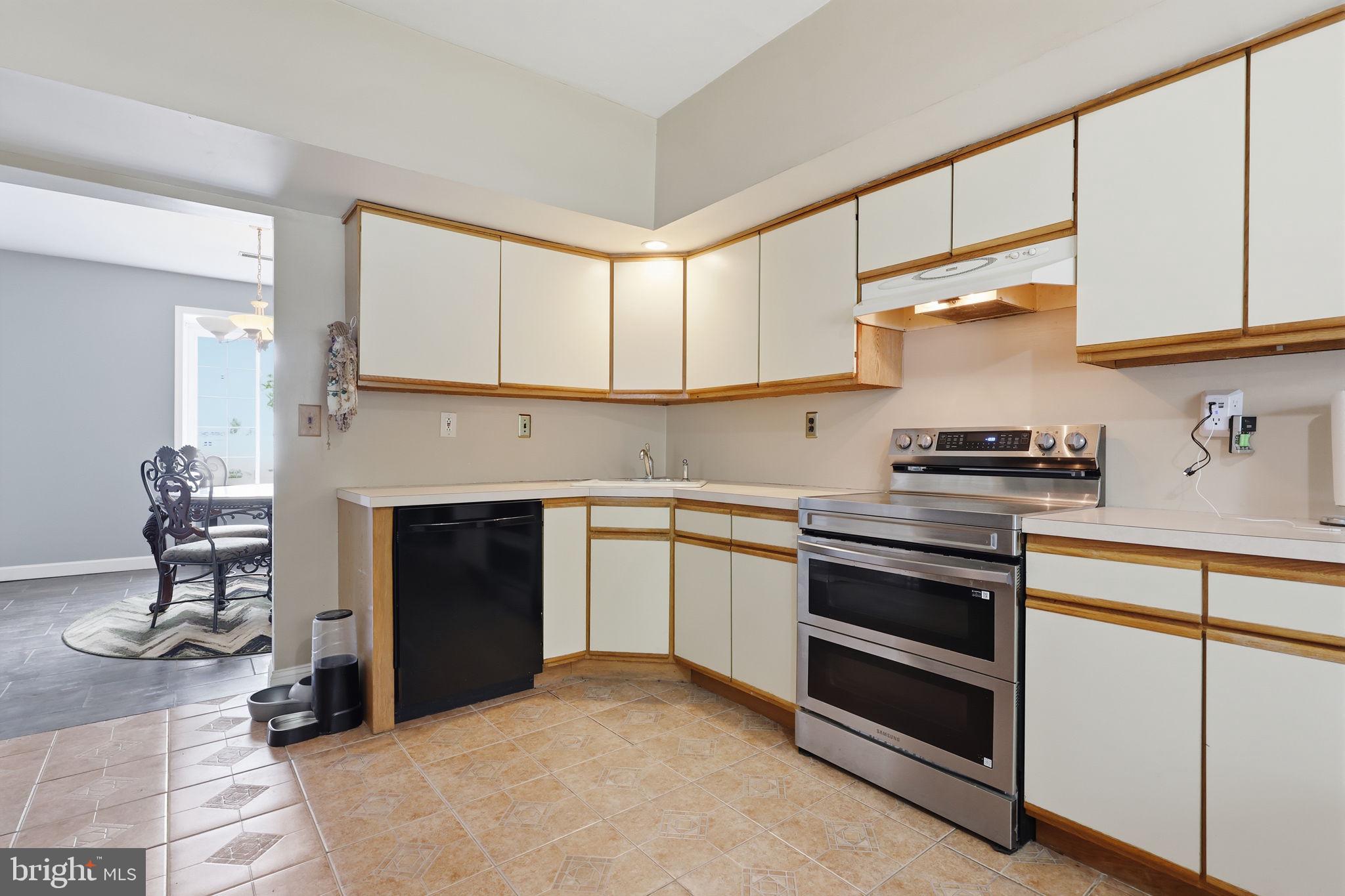 FAIRBRIDGE - Residential