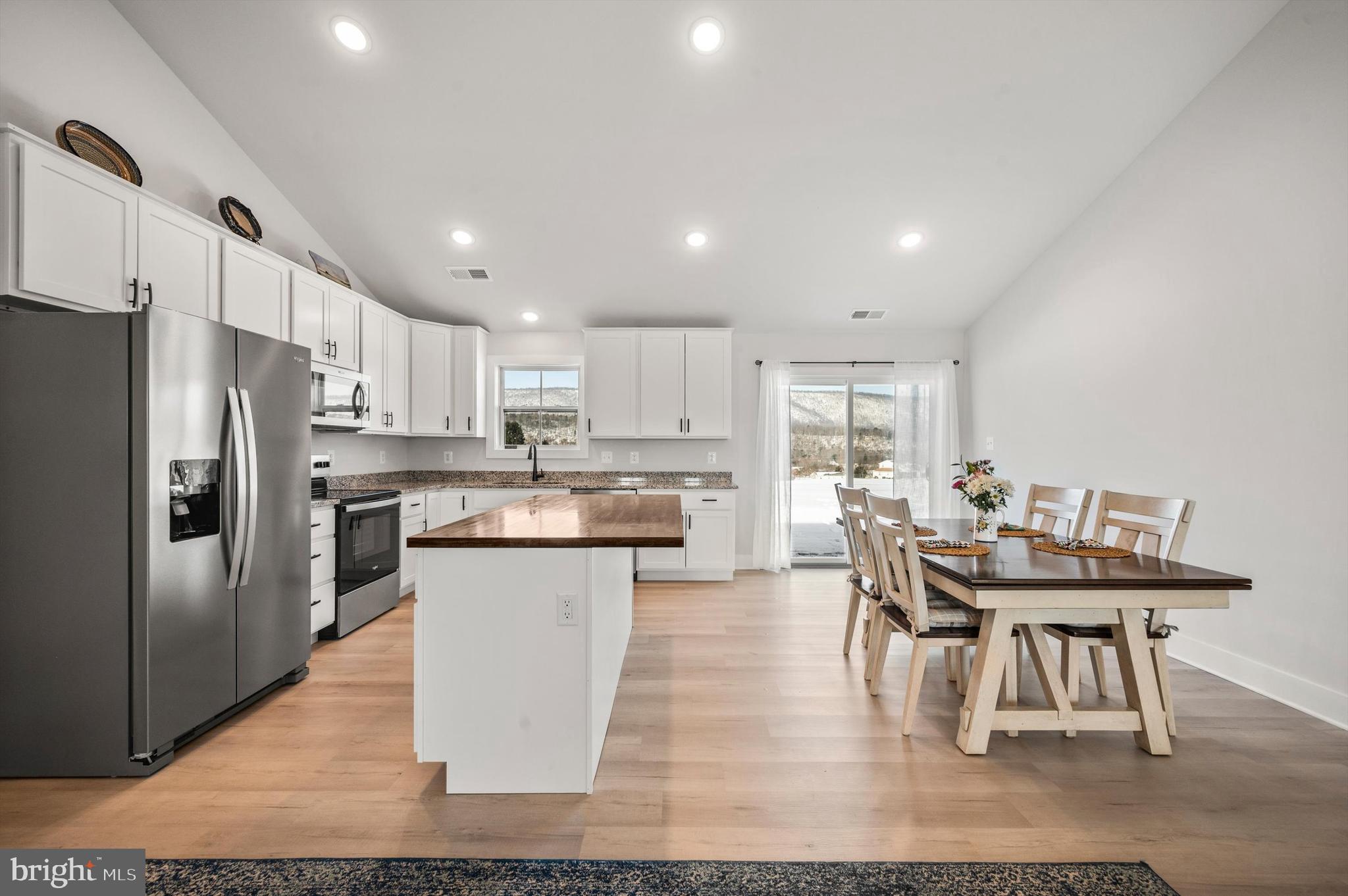 APPLE ORCHARD ACRES - Residential