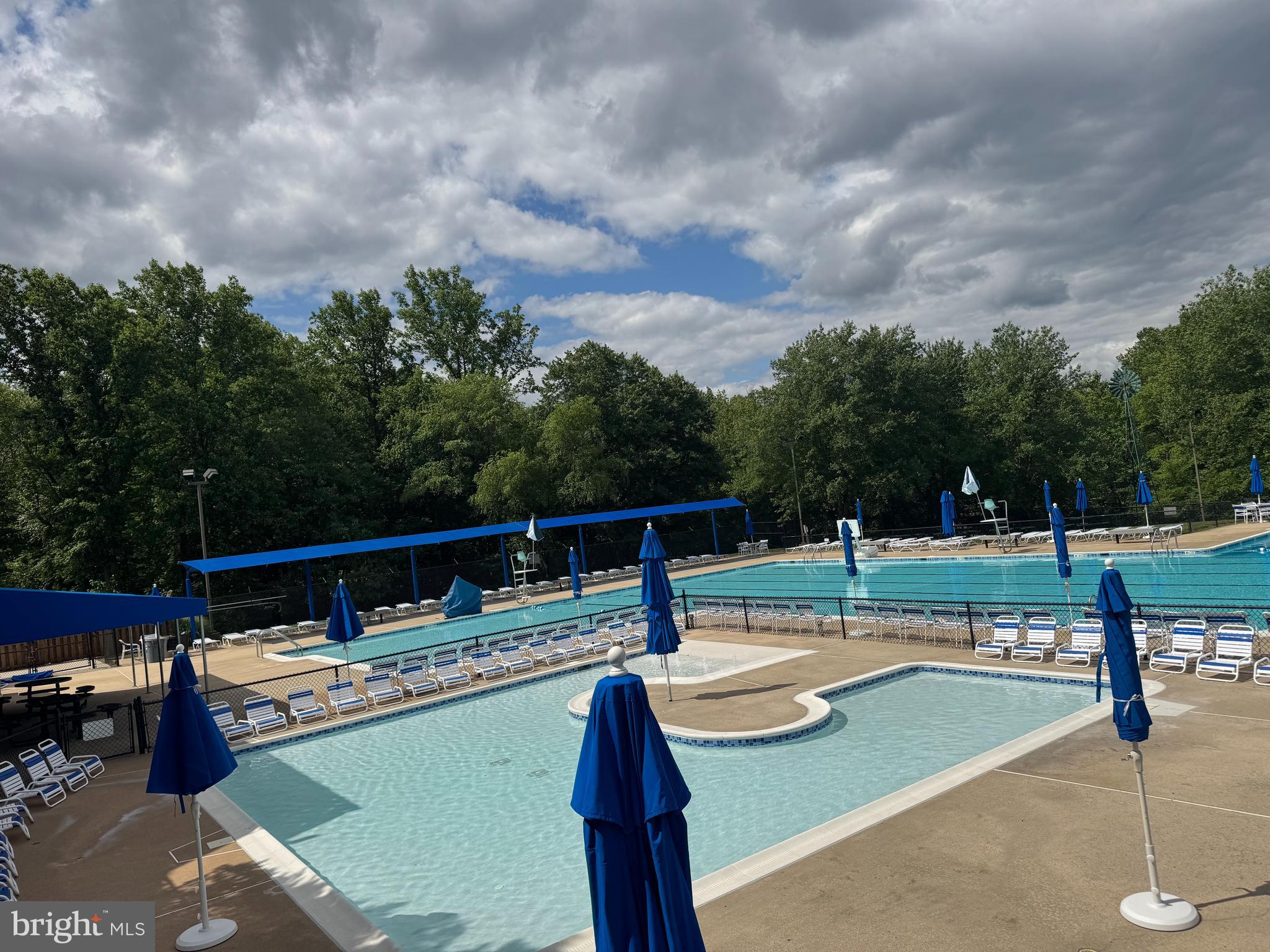 STILL OAKS - Residential