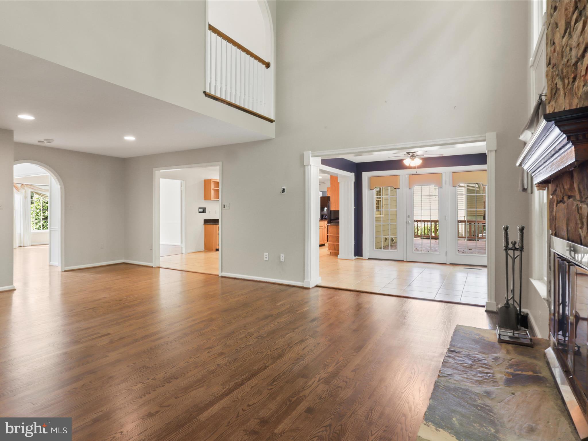 STILL OAKS - Residential