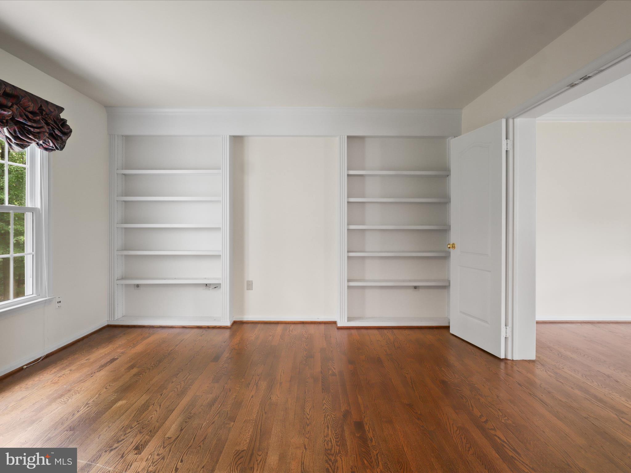 STILL OAKS - Residential