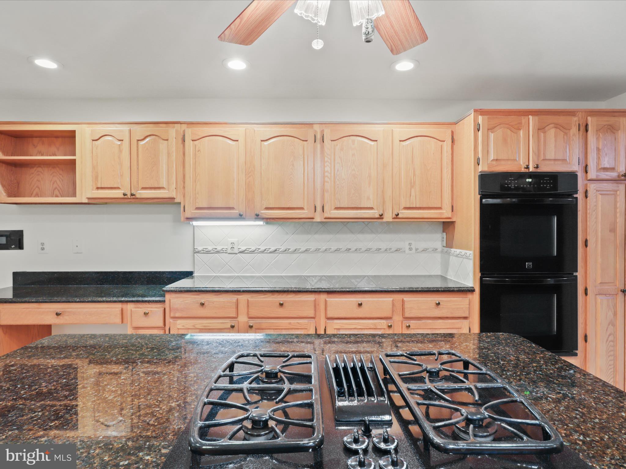 STILL OAKS - Residential