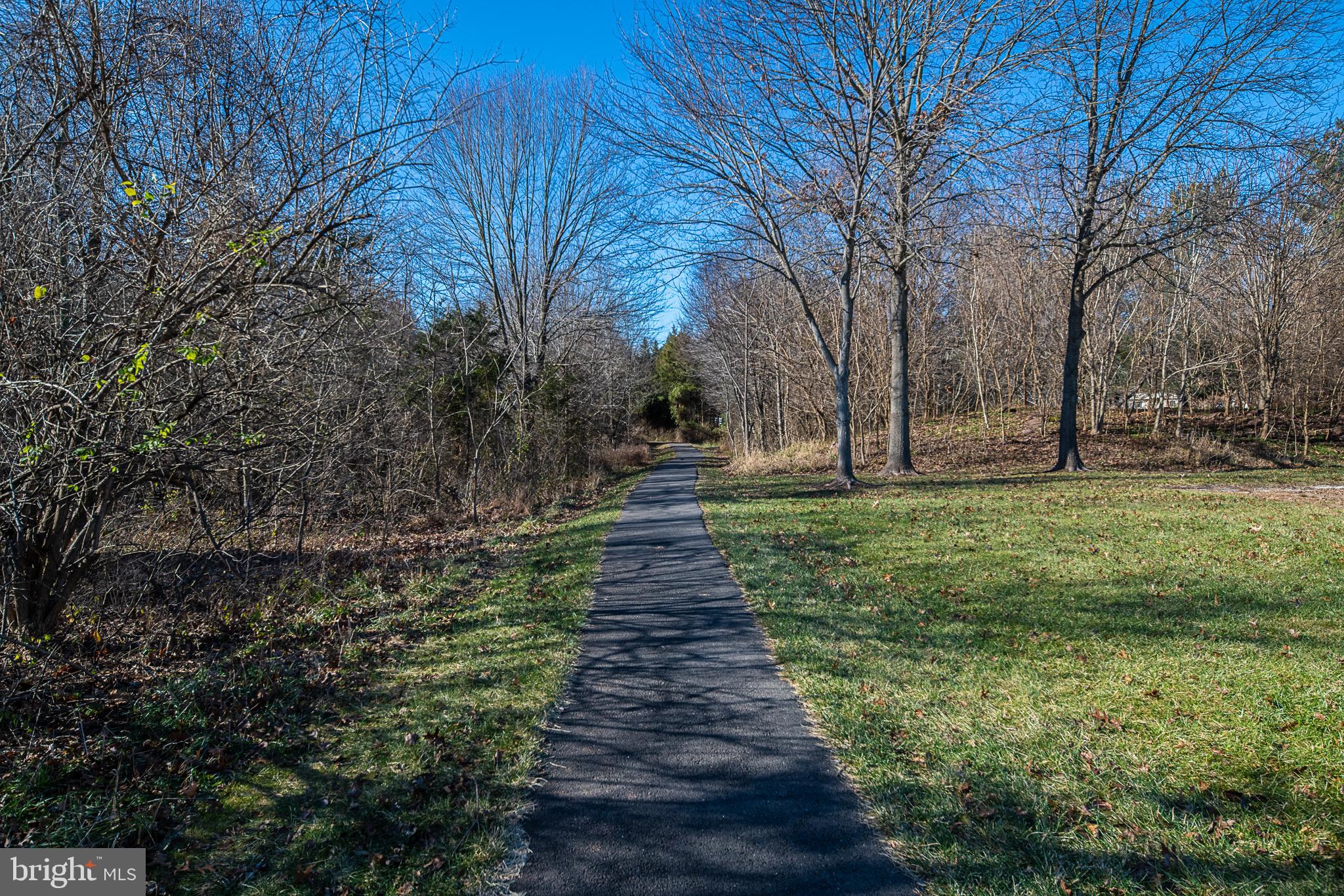 STILL OAKS - Residential