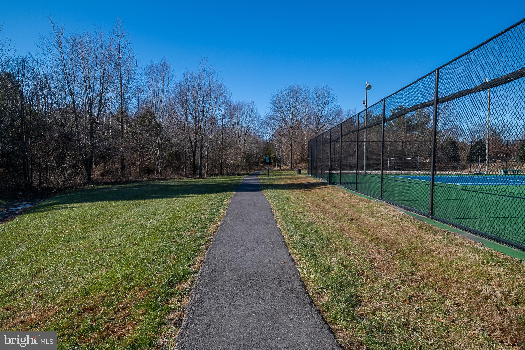 STILL OAKS - Residential