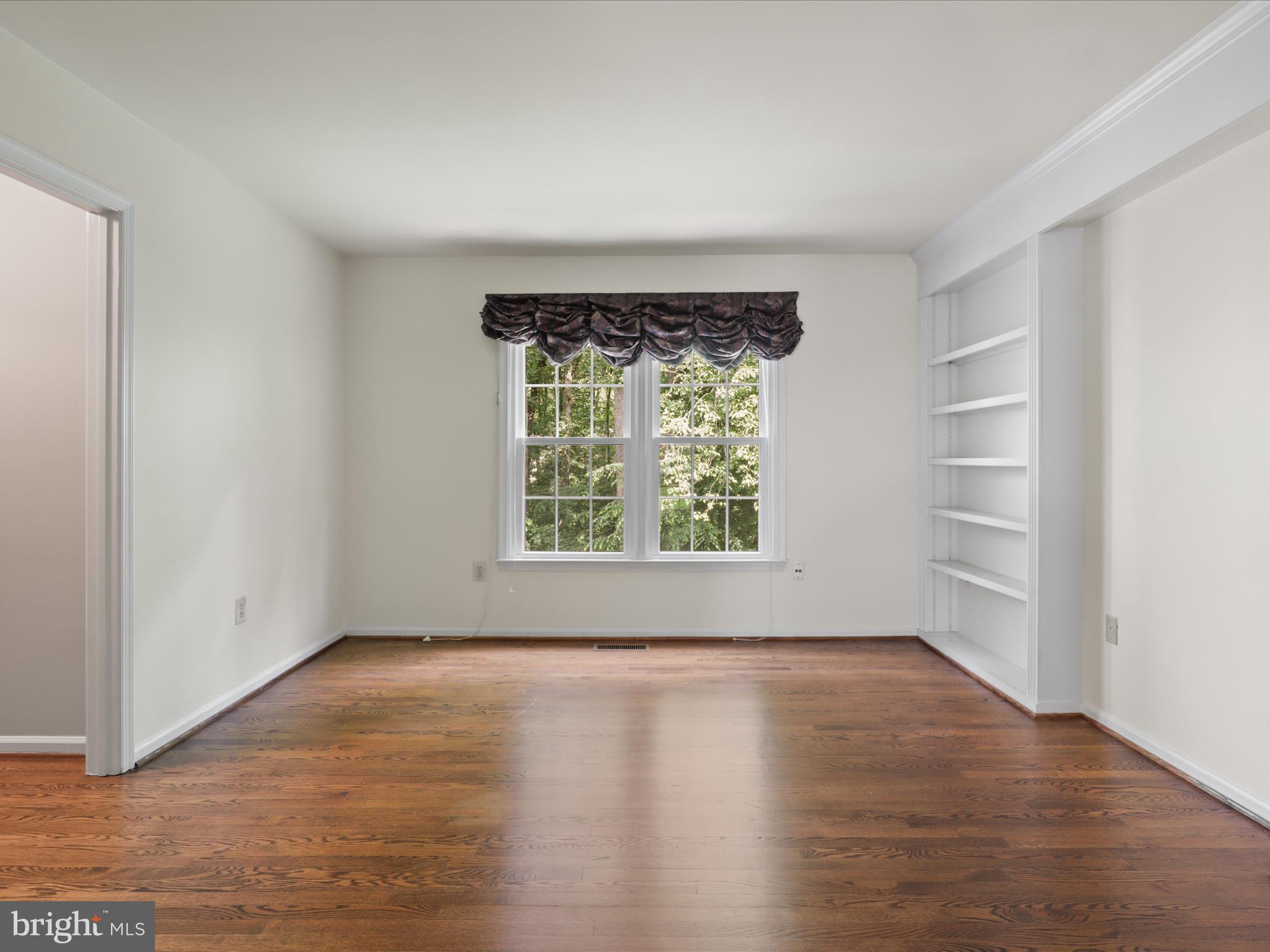 STILL OAKS - Residential