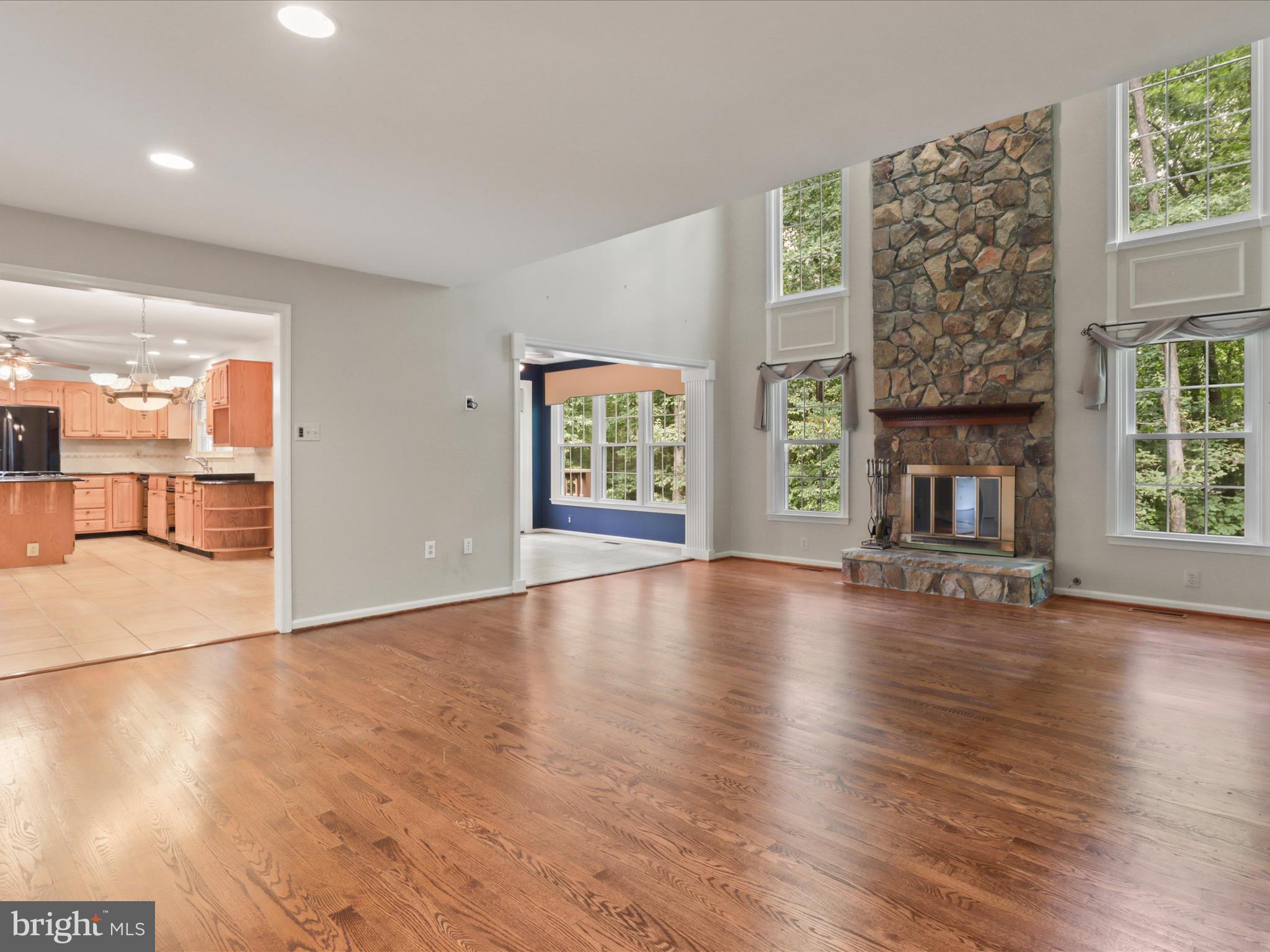 STILL OAKS - Residential