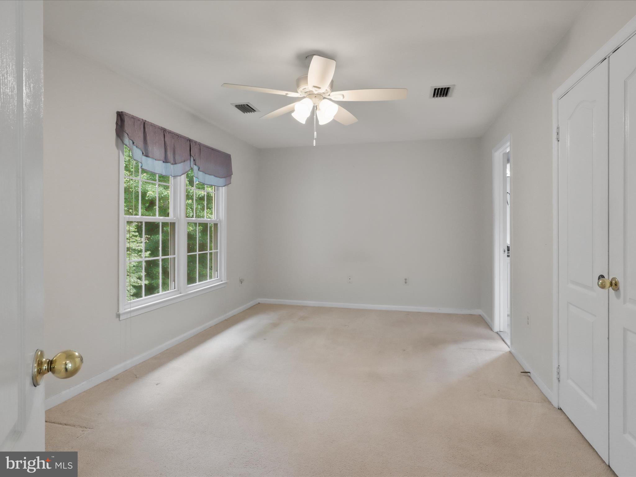 STILL OAKS - Residential