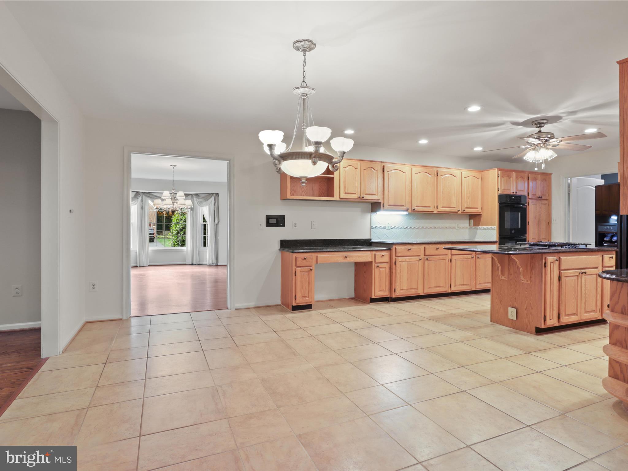 STILL OAKS - Residential