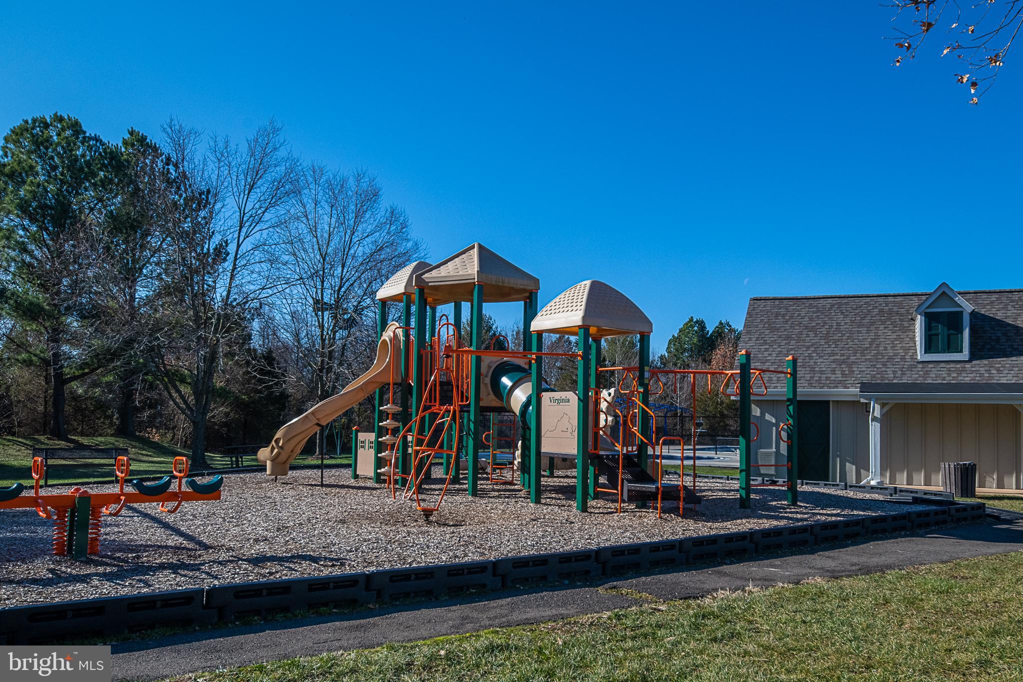 STILL OAKS - Residential