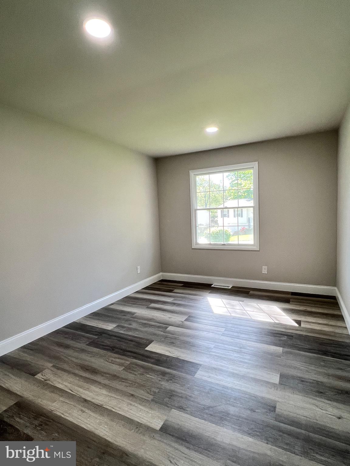 THUNDER HILL - Residential