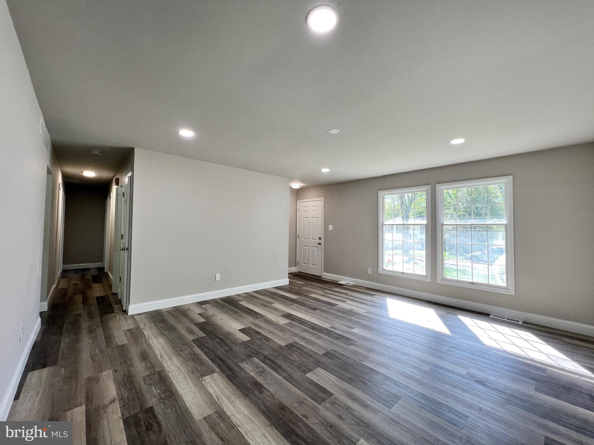 THUNDER HILL - Residential