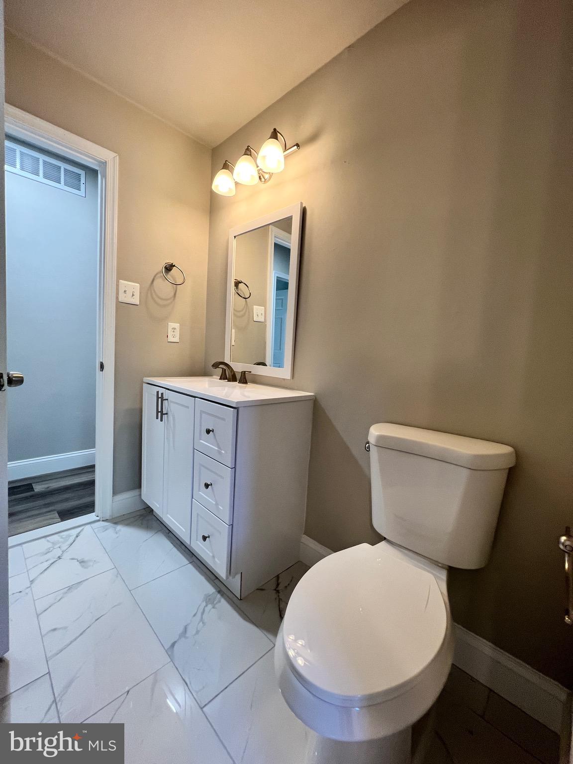 THUNDER HILL - Residential