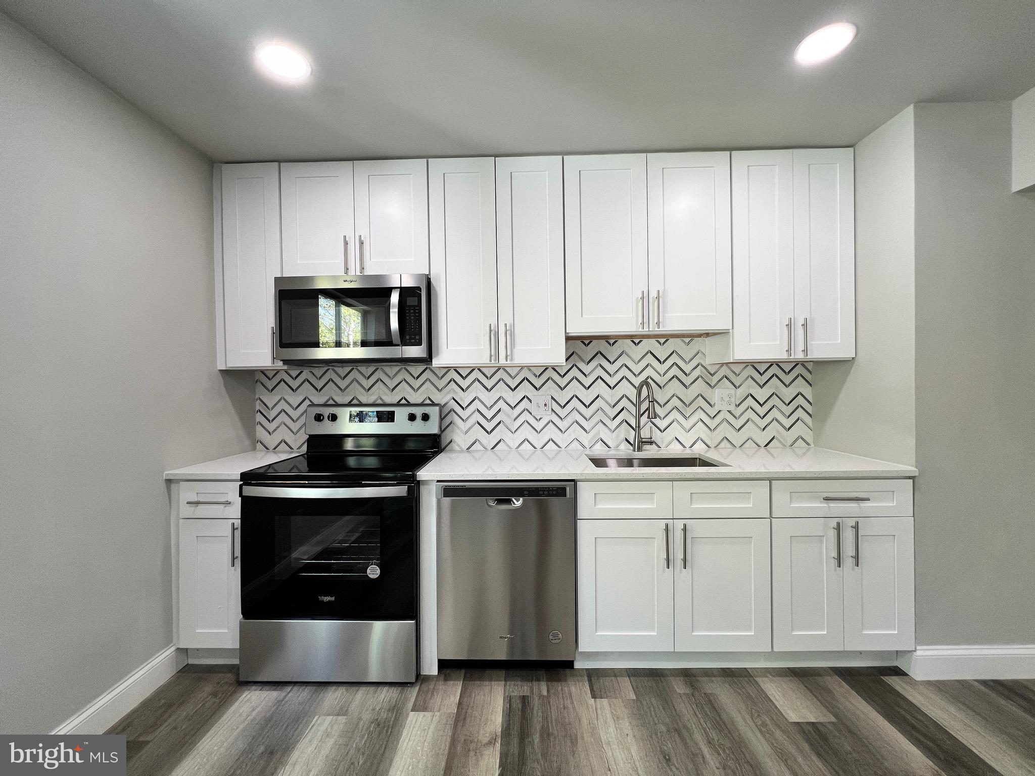 THUNDER HILL - Residential