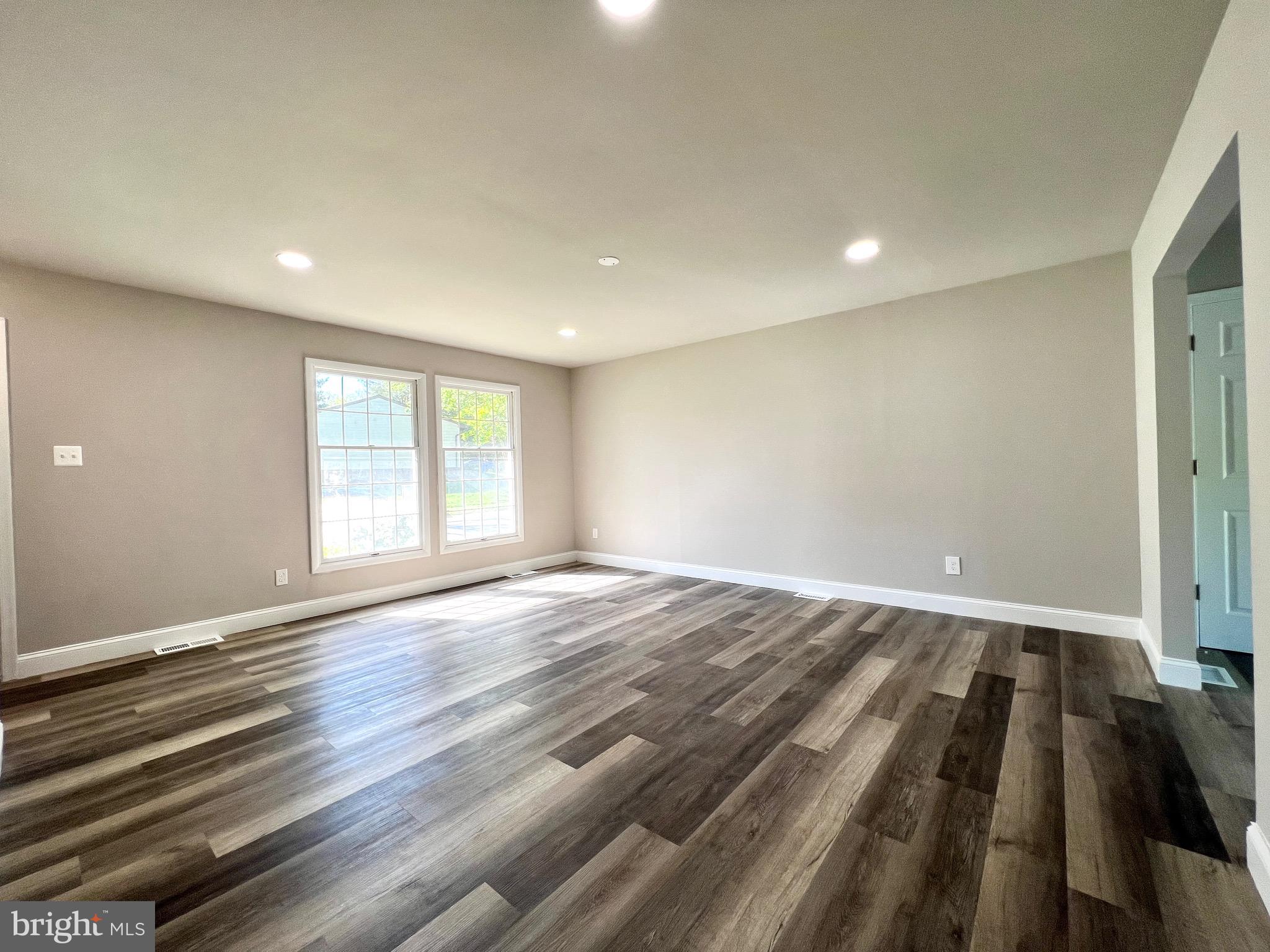 THUNDER HILL - Residential