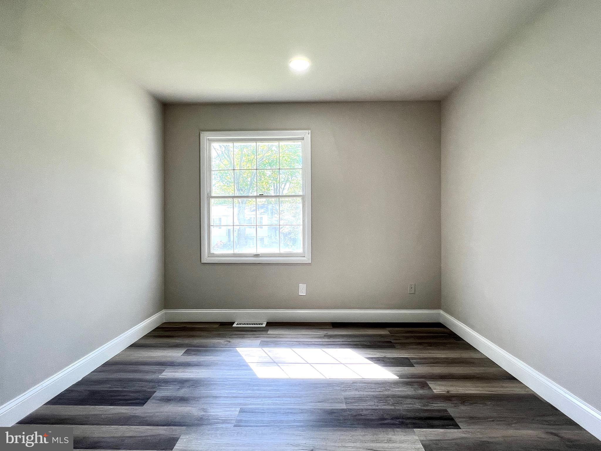 THUNDER HILL - Residential