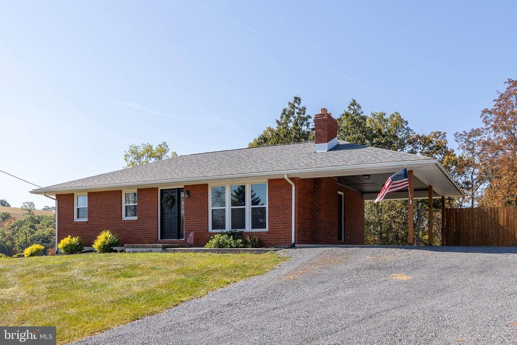 Photo of 89 Fern Trail, AUGUSTA, WV 26704 (MLS # WVHS2006788)