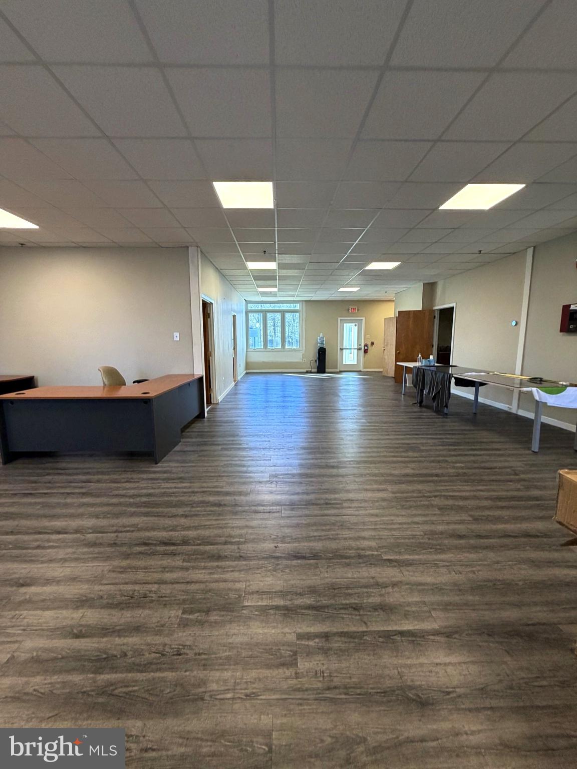 304 CORPORATE DRIVE E E