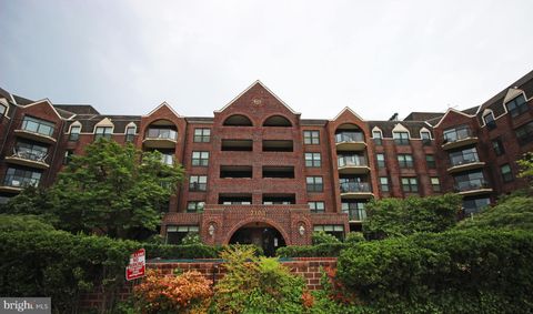 2100 LEE HIGHWAY 407 ARLINGTON VA 22201