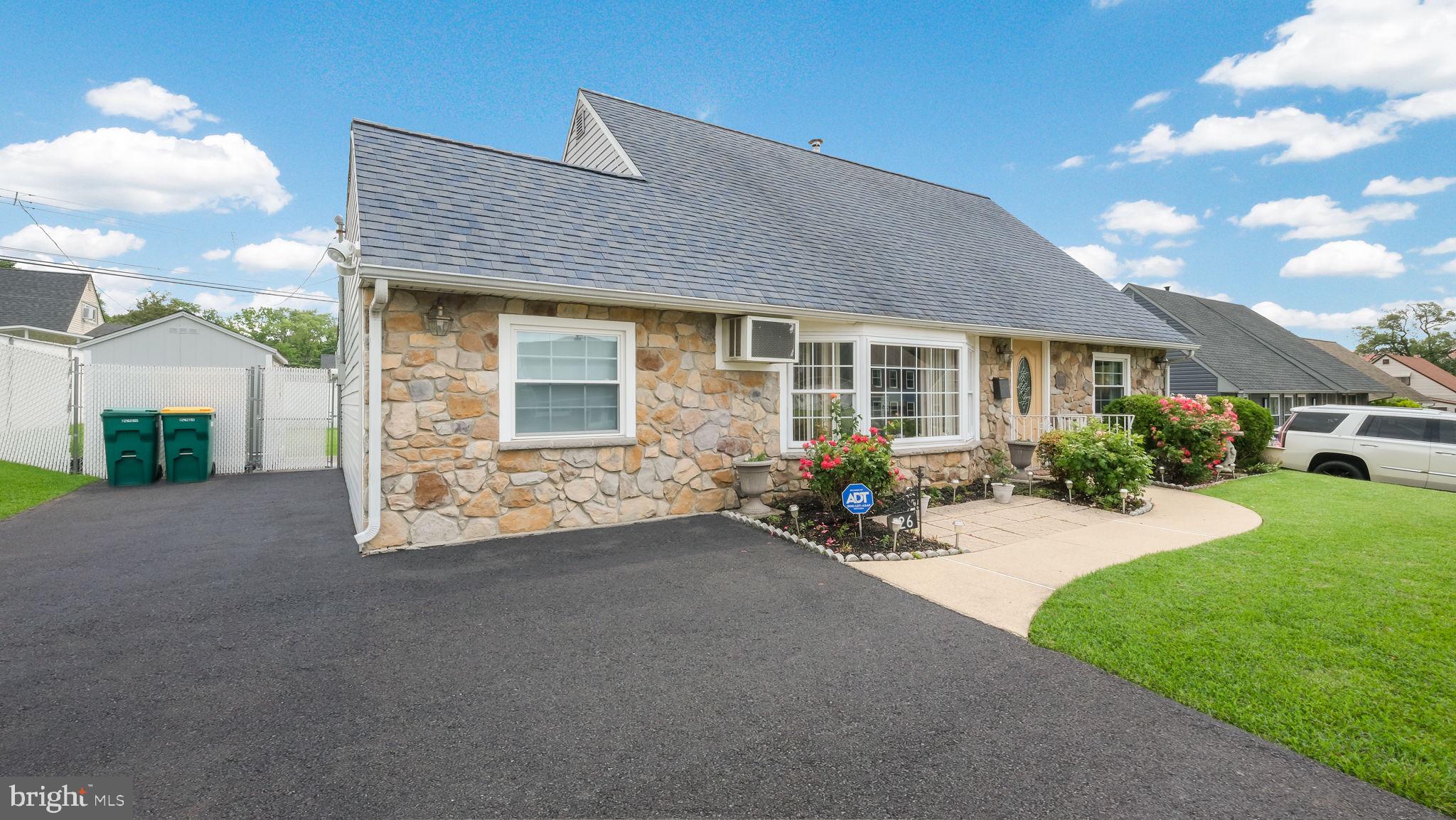 HIGHLAND PARK - Residential