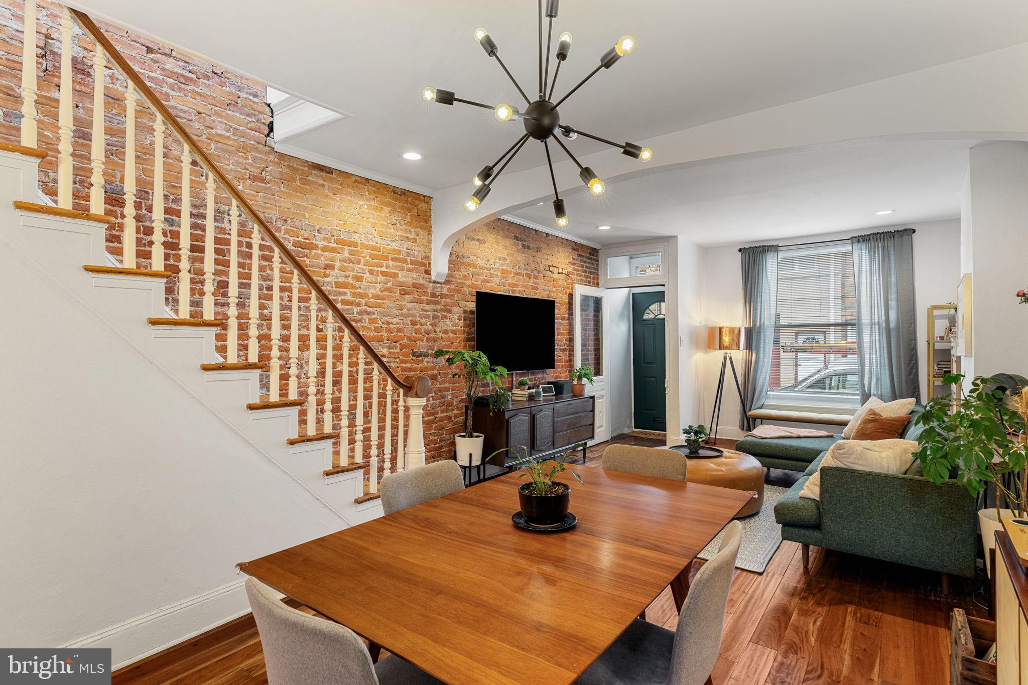 PHILADELPHIA - Residential