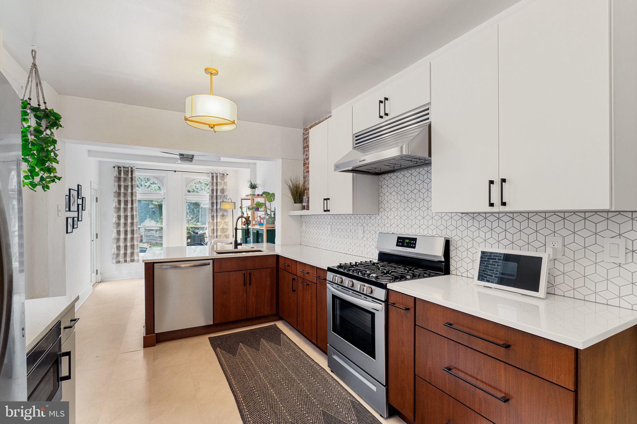 PHILADELPHIA - Residential