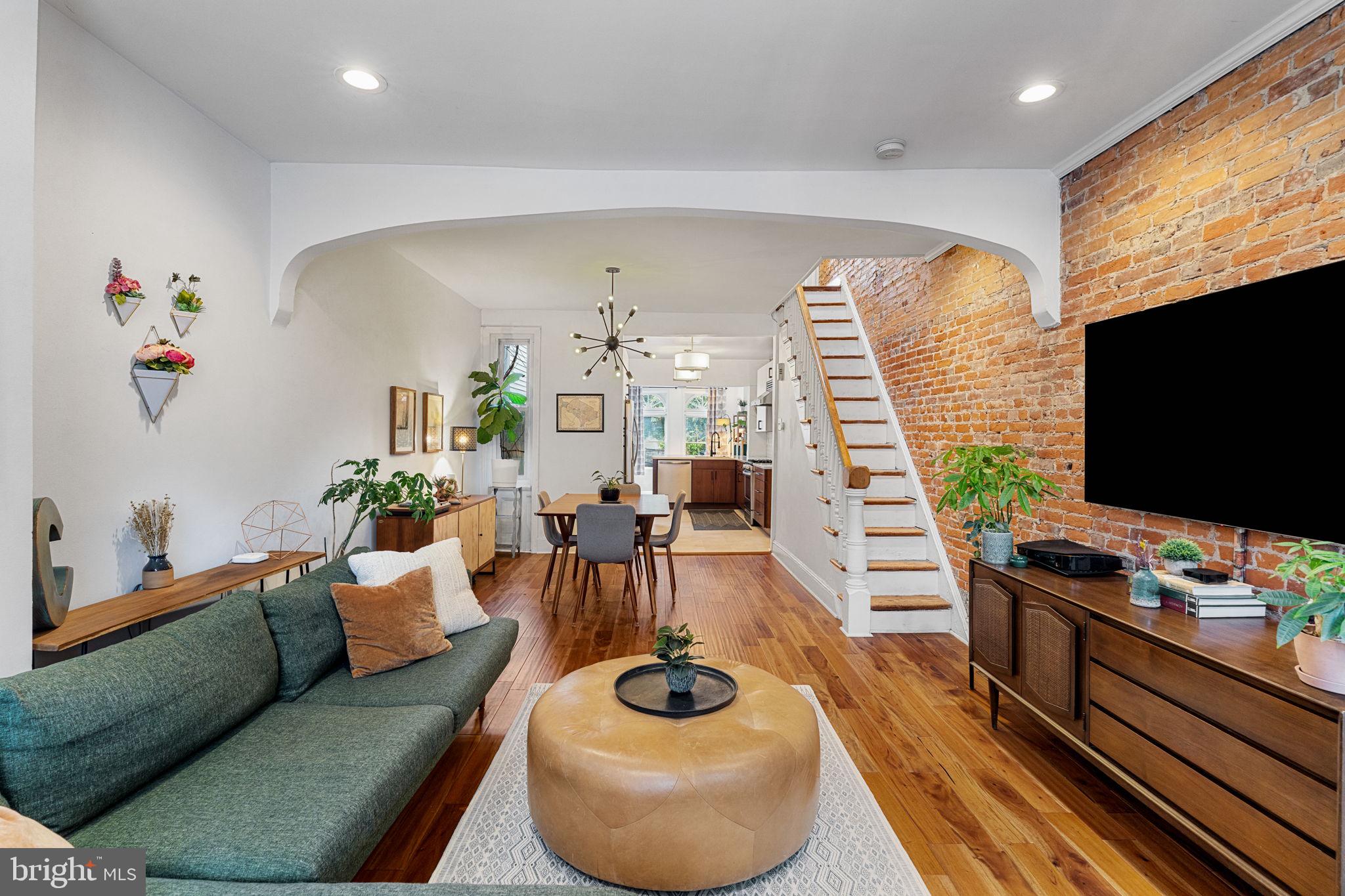 PHILADELPHIA - Residential