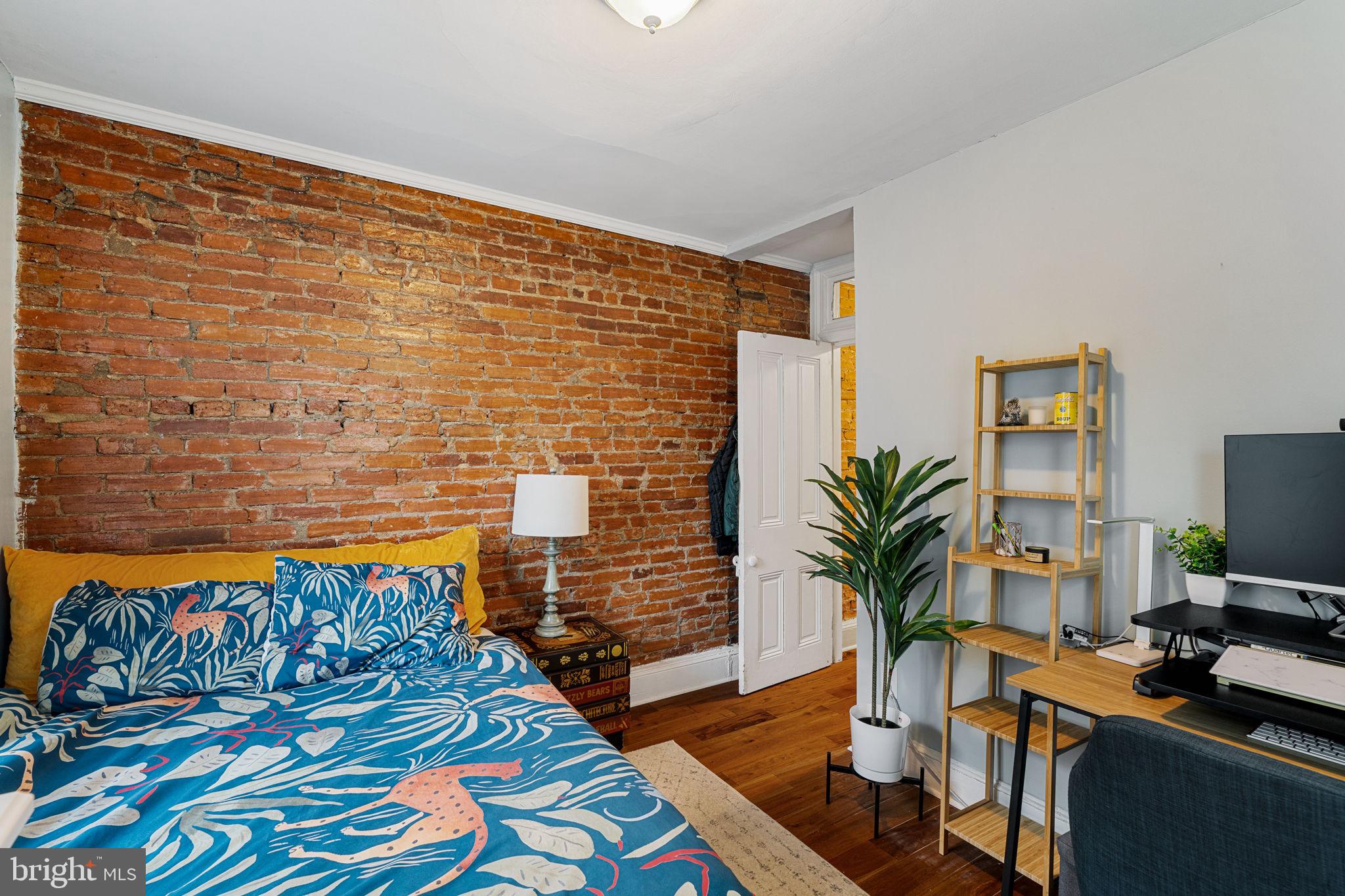 PHILADELPHIA - Residential