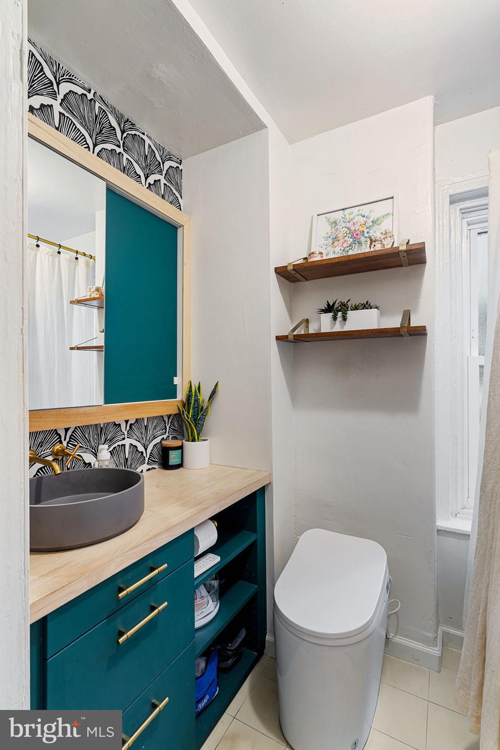 PHILADELPHIA - Residential