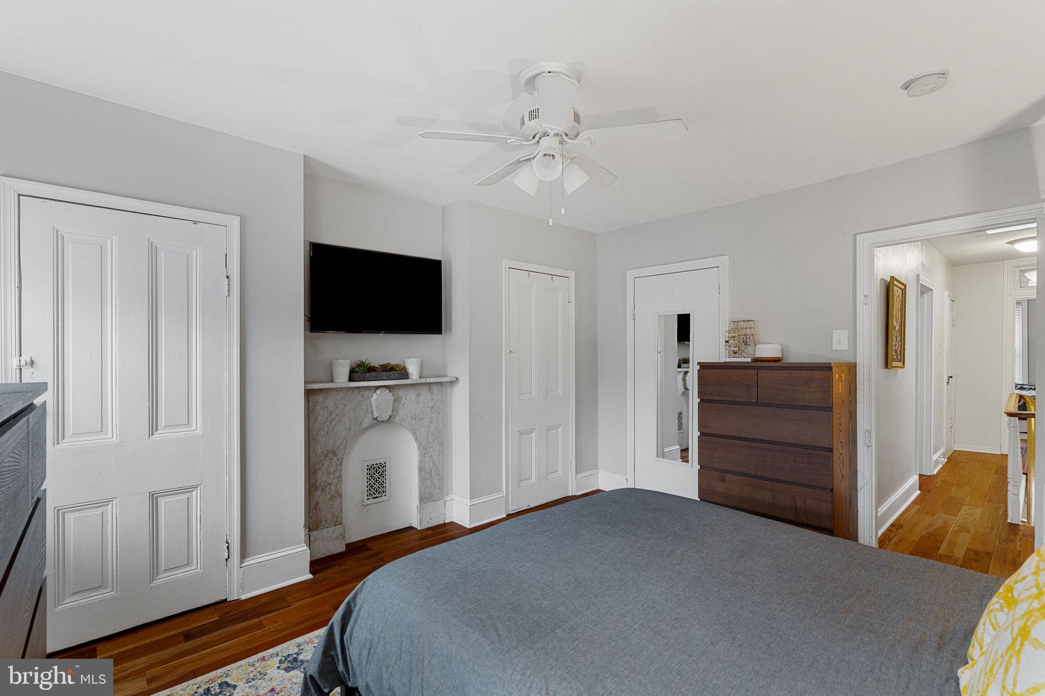 PHILADELPHIA - Residential